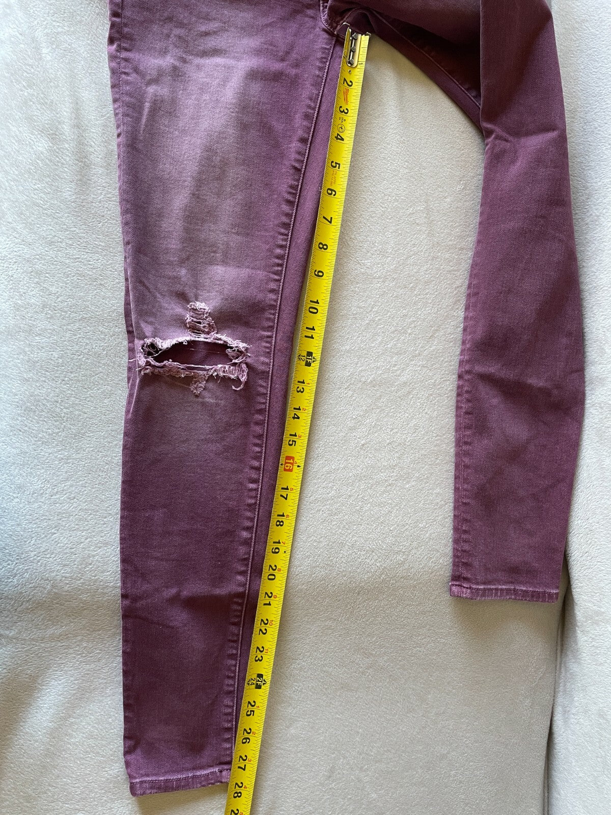 AMERICAN EAGLE Super Stretch Rip Burgundy Jegging11