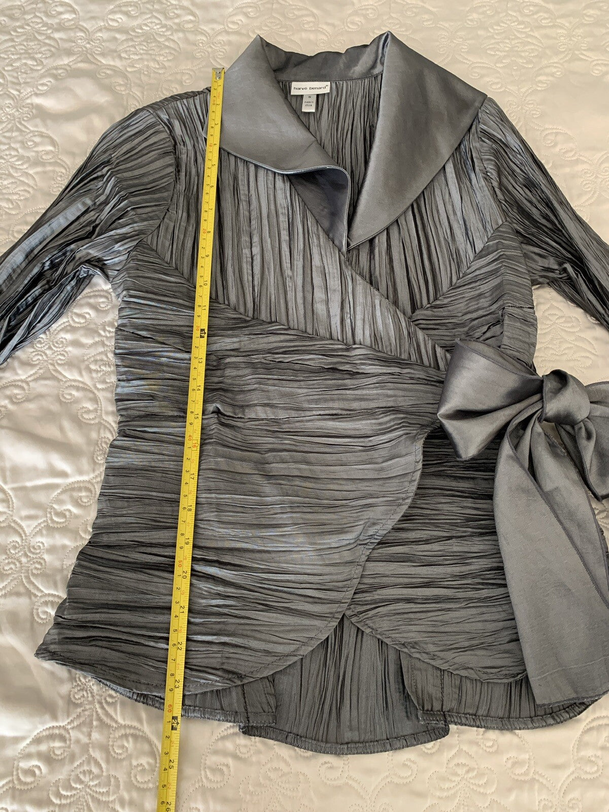 HARVE BENARD Fancy Crinkled Metallic Top w/Tie & Bow4
