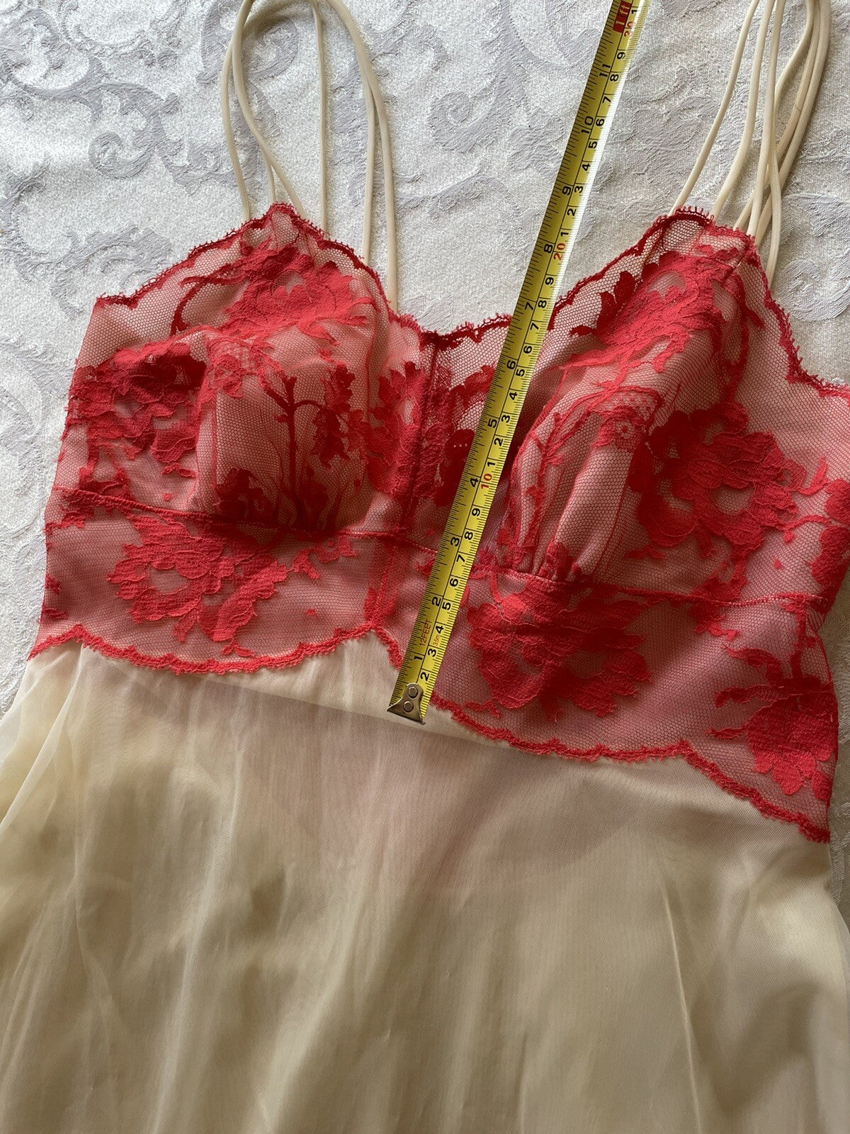 VANITY FAIR Vintage Long Chiffon & Lace Nightgown8