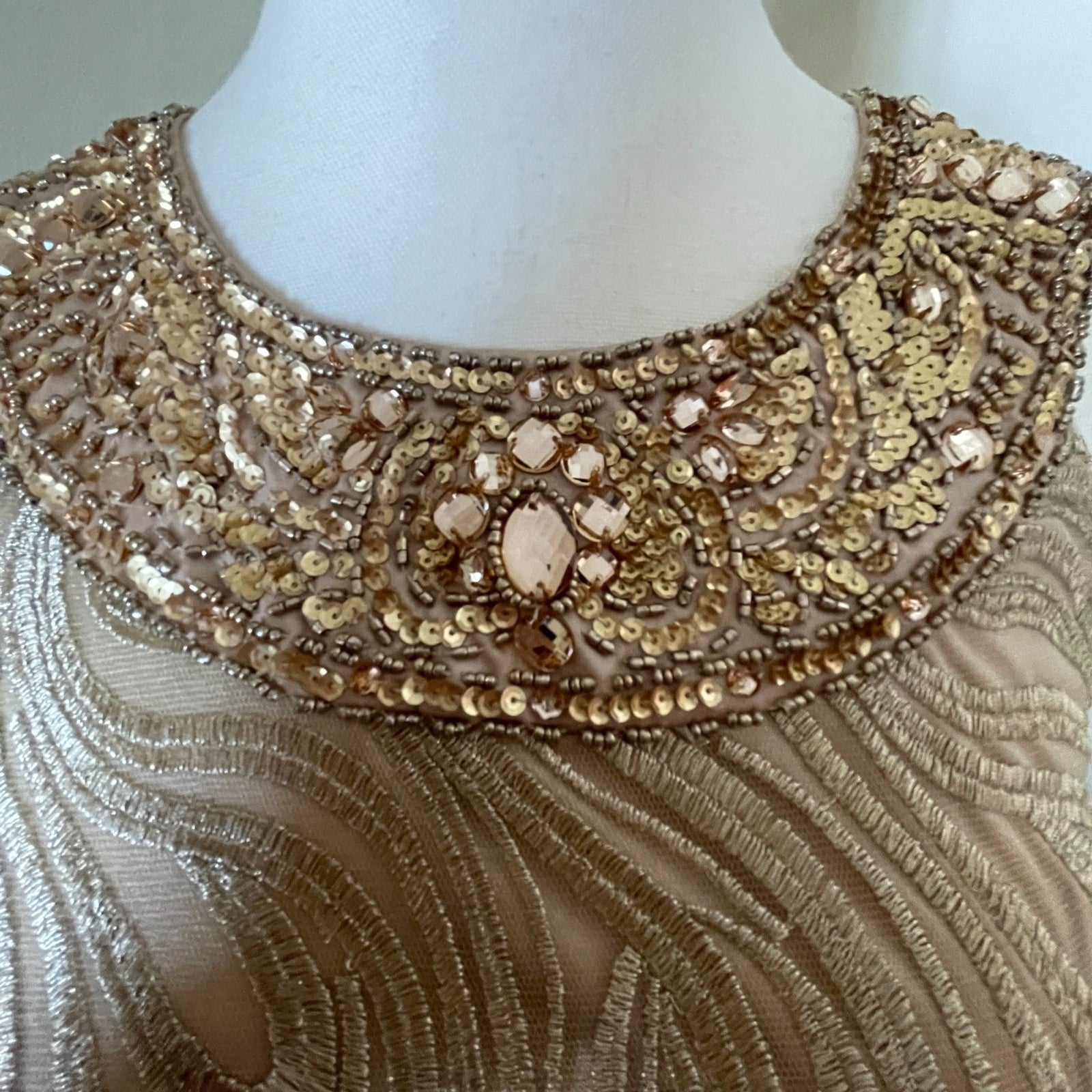 SUE WONG New Gold Sequin Beaded Swirl Dress, Size 21