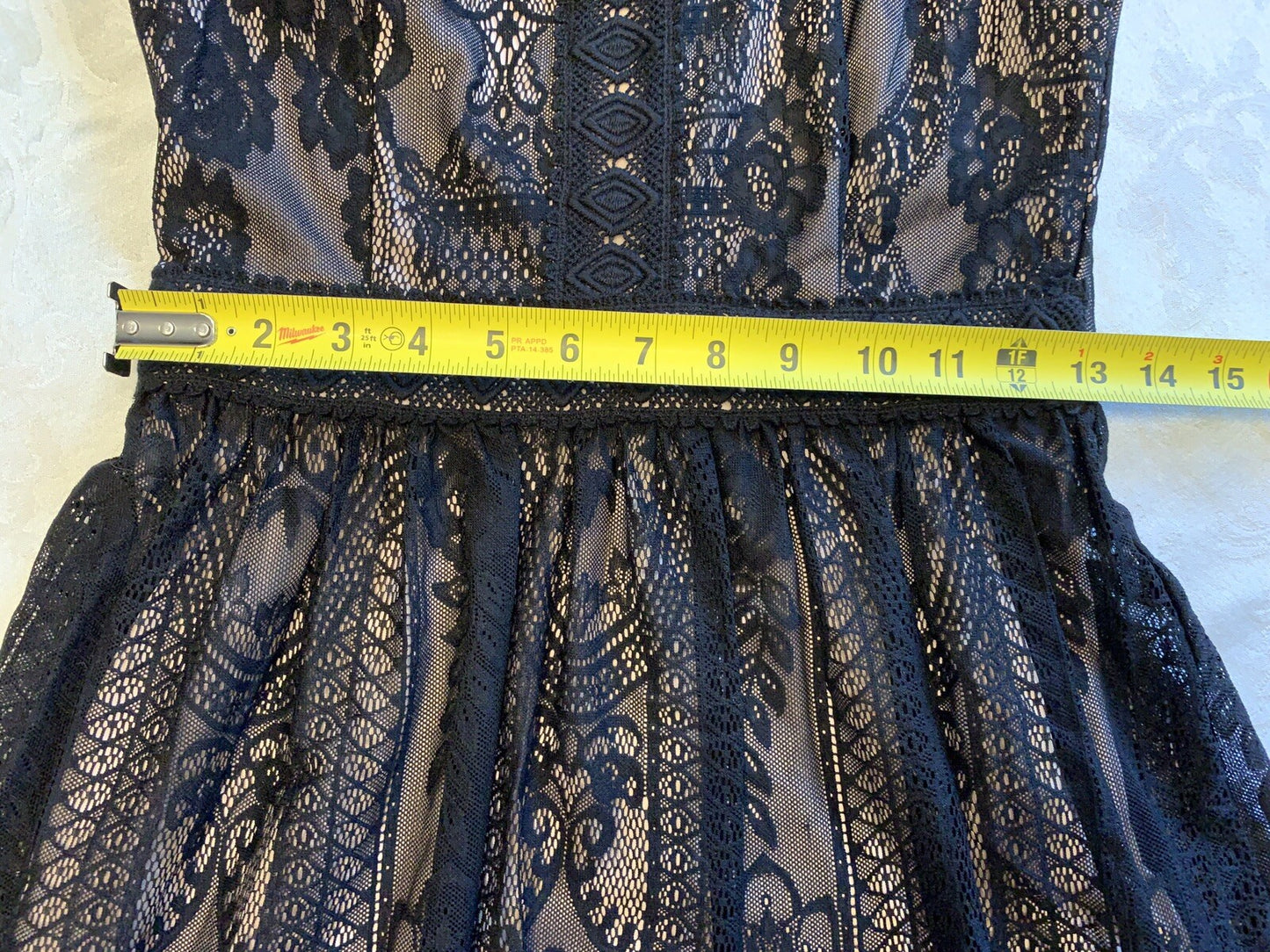 FRANCESCA’S Black Lace dress with overlay lining5