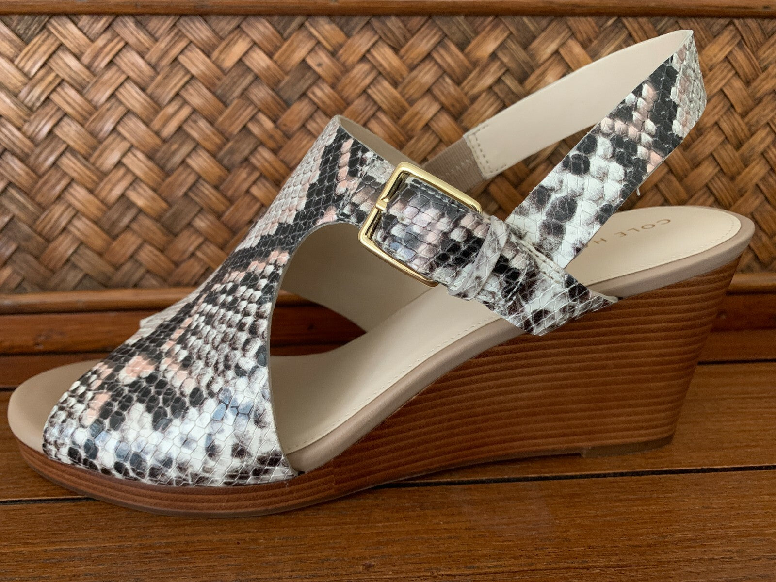 COLE HAAN Philomina Wedge Sandal Embossed Leather Wedge, Size 103