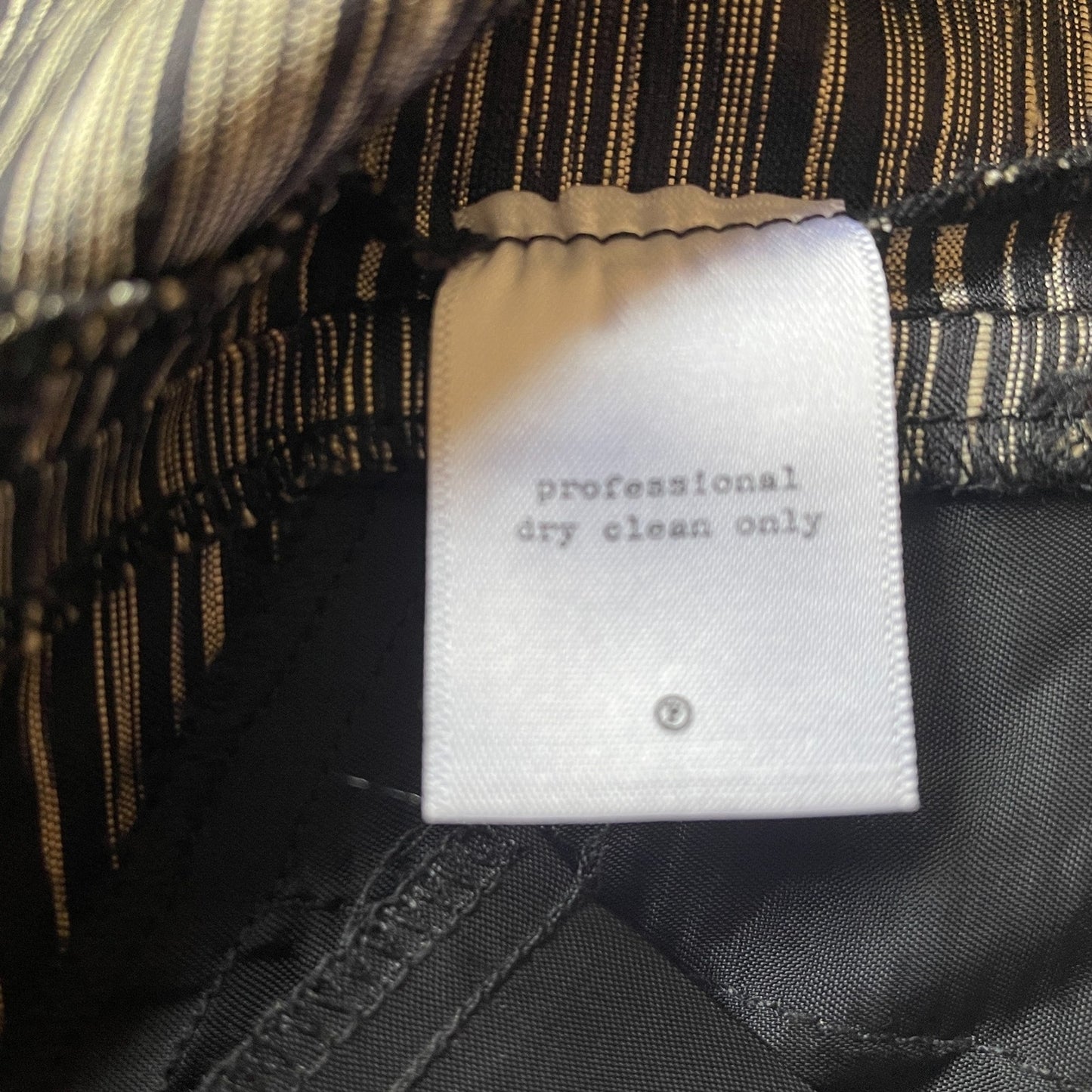 RAG & BONE New Black Gold Metallic % Silk Shorts, Size 105
