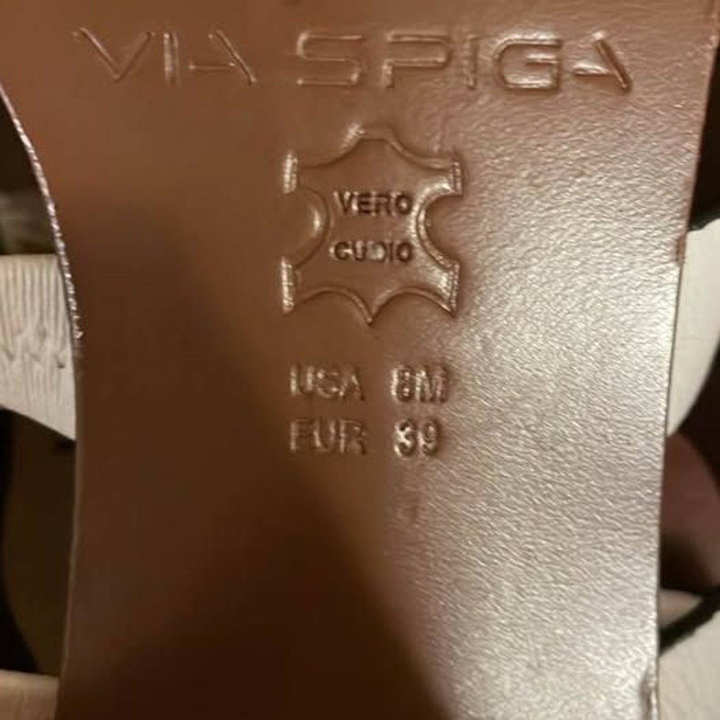 Via Spiga winter white leather open toe strap shoes, Size 84