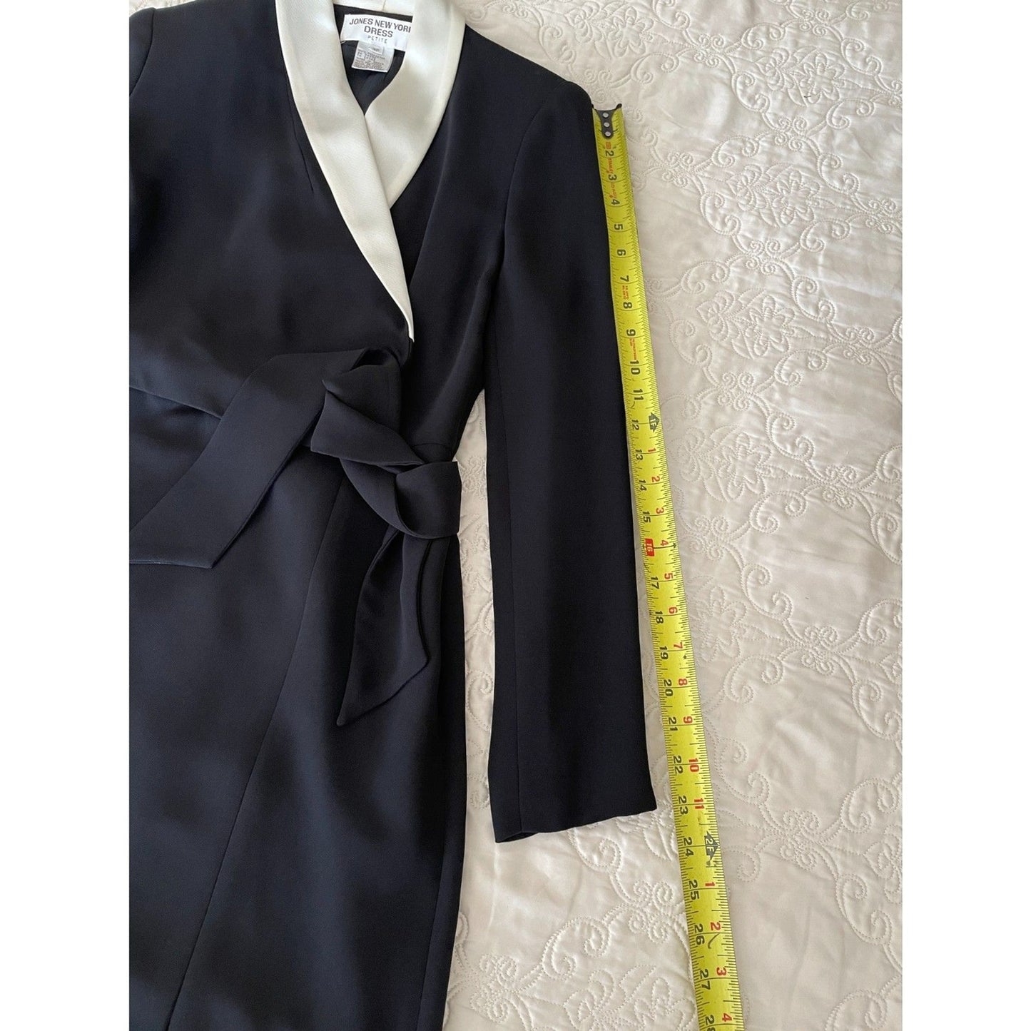 JONES NEW YORK Black Tuxedo Wrap-Around Long Sleeve Dress w/Ivory Lapel, Sz 4P14