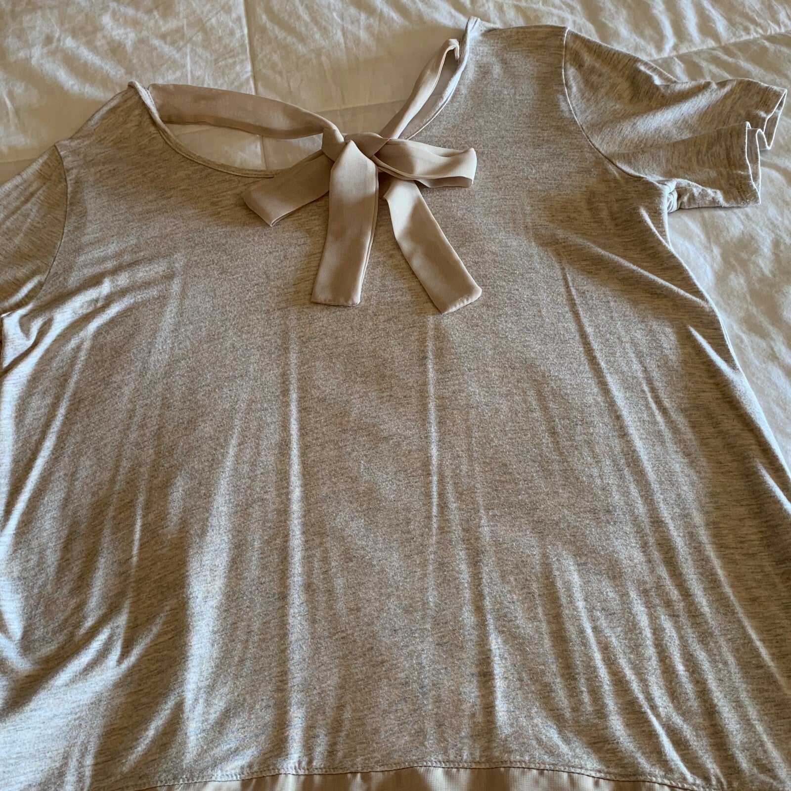 Beige Short Sleeve Top w/Tie on Back Collar3