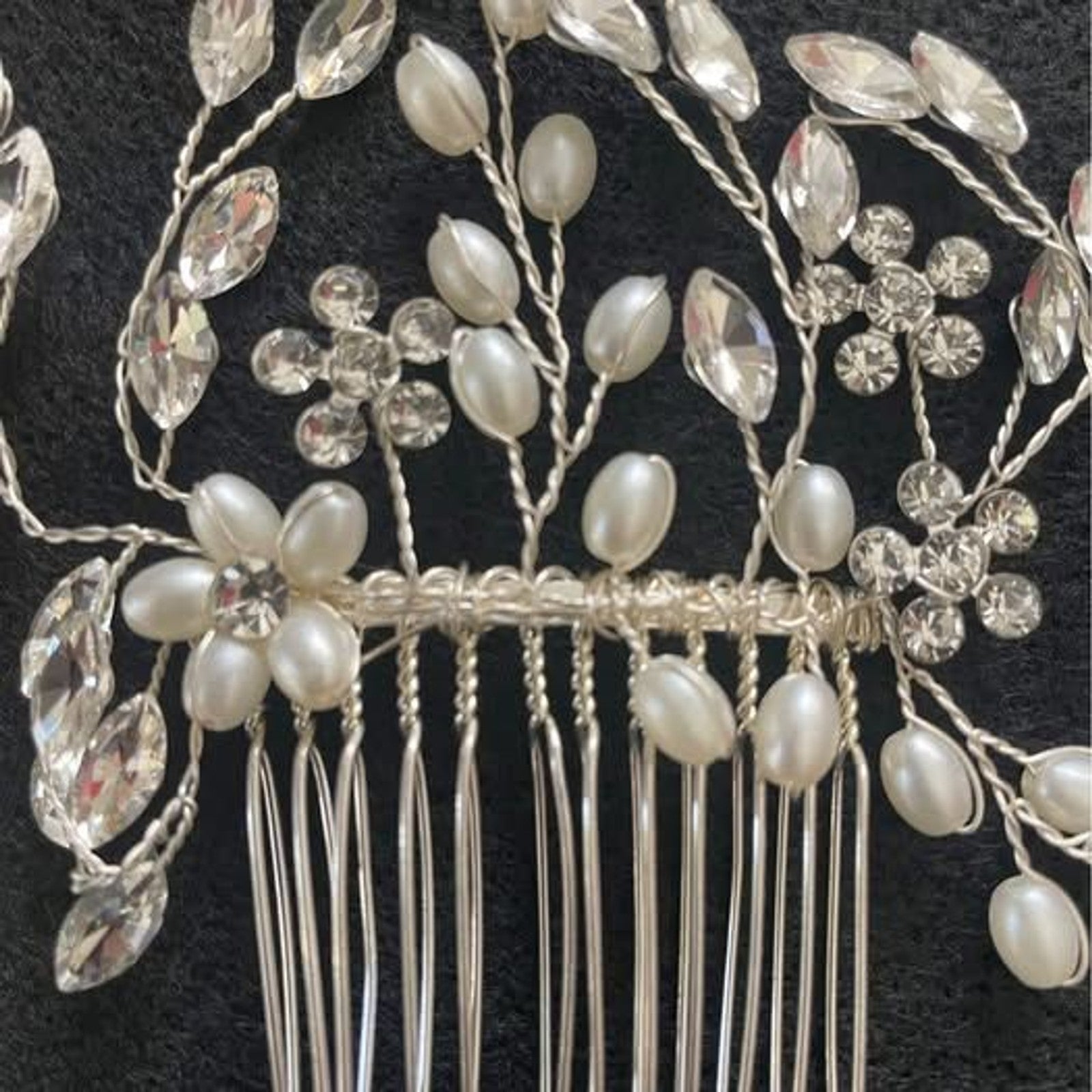 Beautiful Silver, Pearl, and Rhinestone Wedding hair comb4