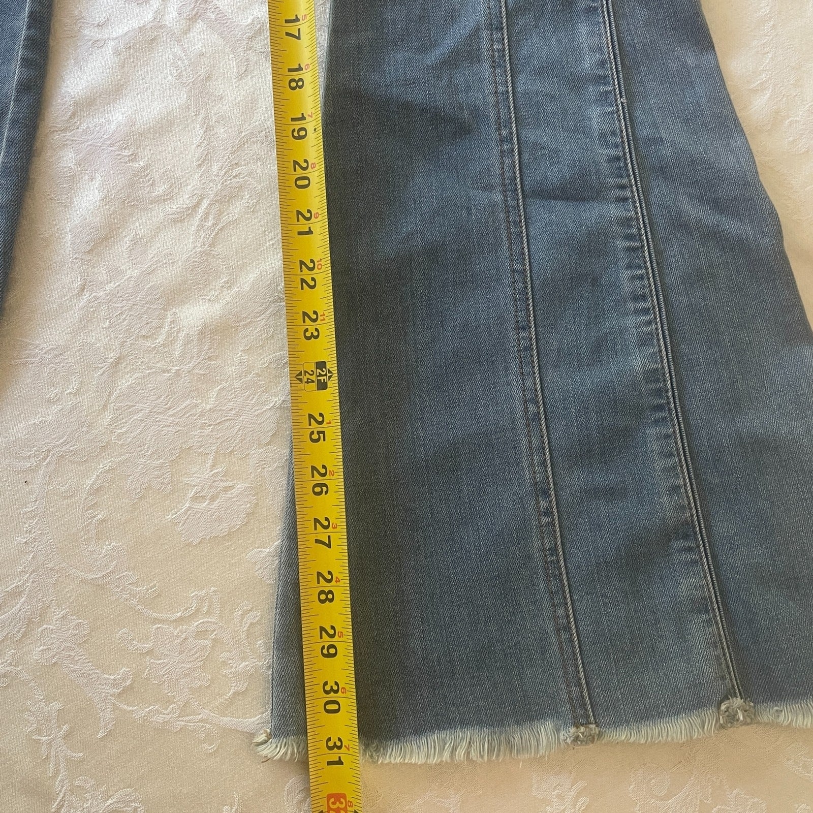 FREE PEOPLE Wide Flare Leg 70's Vibe Light Washed Jeans, Size 246