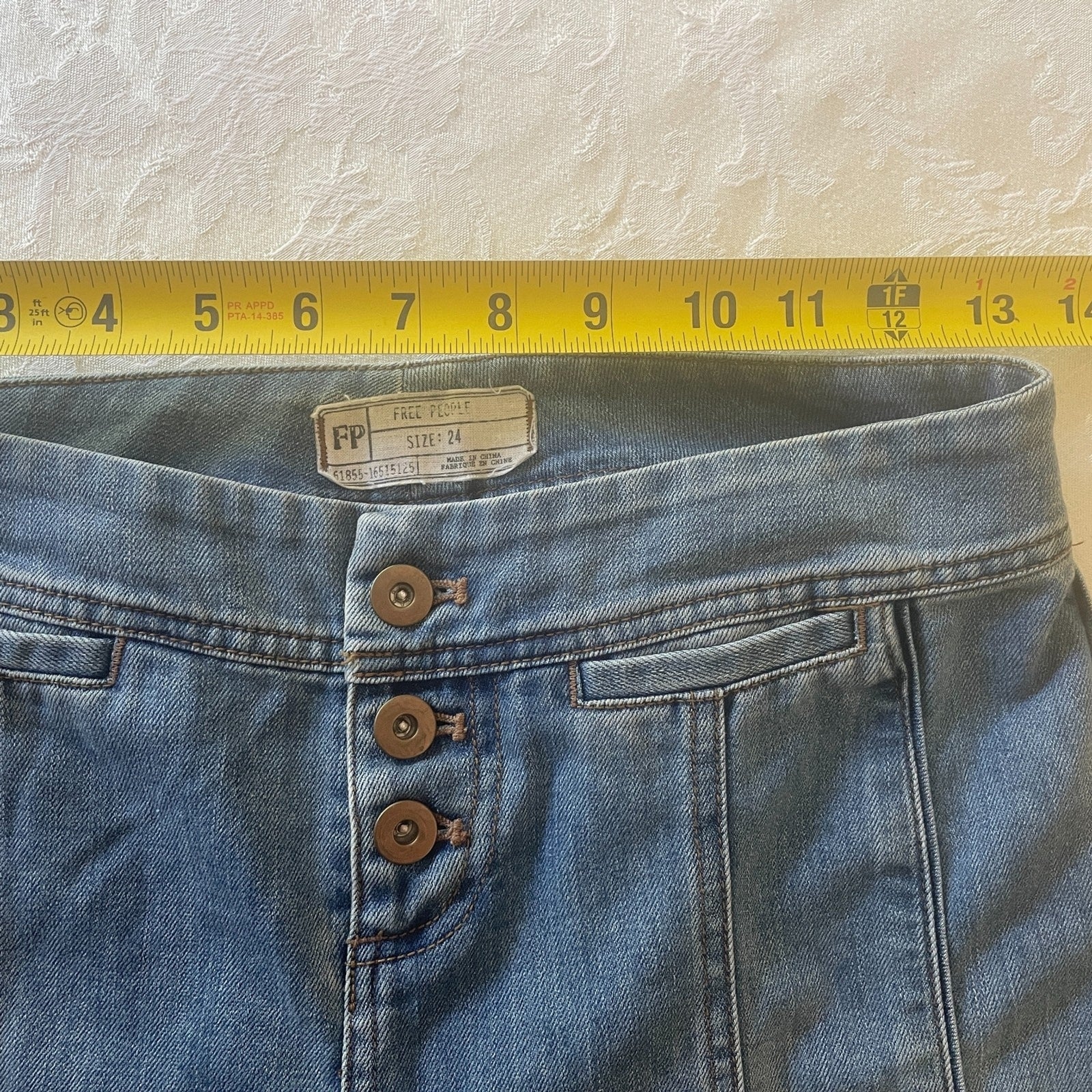FREE PEOPLE Wide Flare Leg 70's Vibe Light Washed Jeans, Size 247