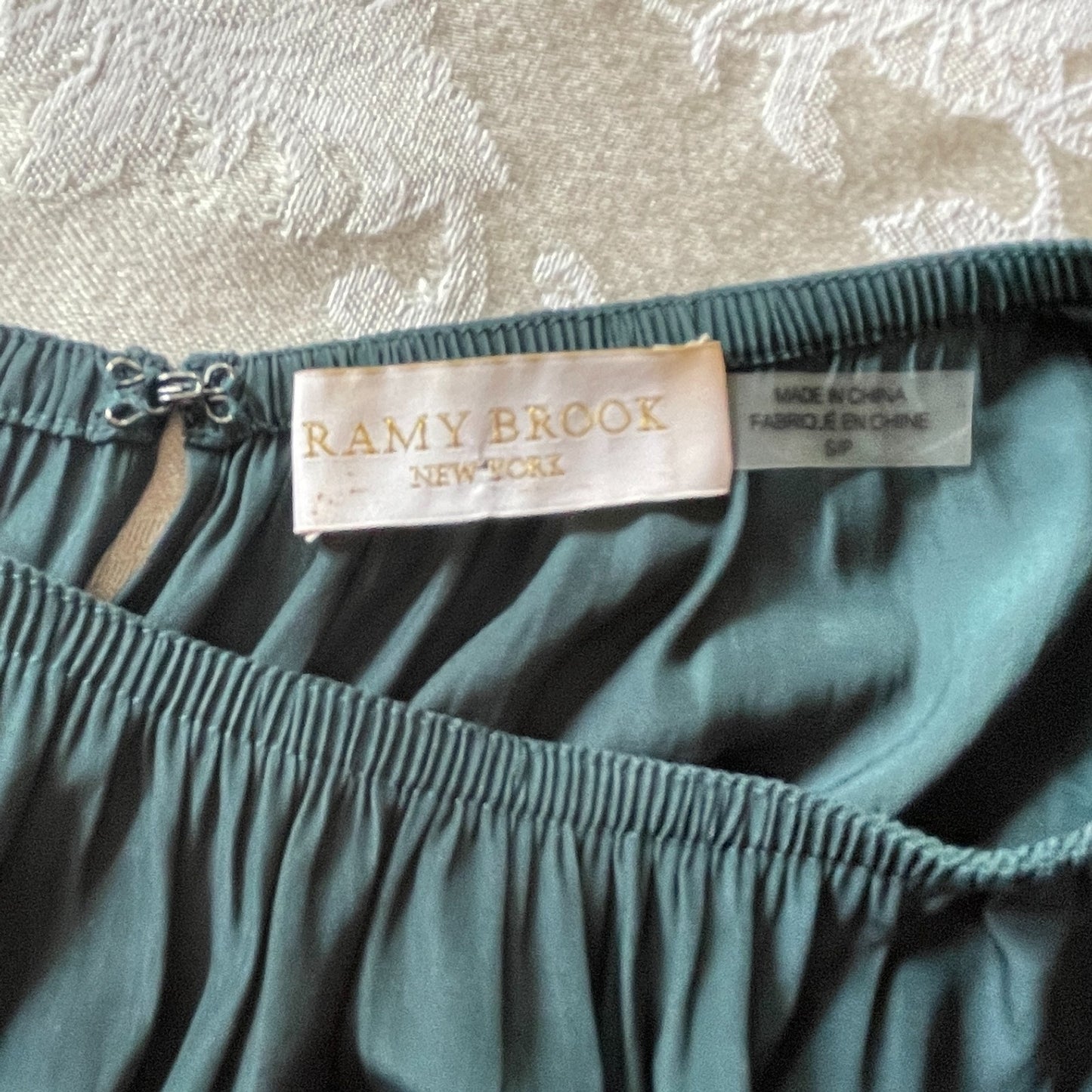 RAMY BROOK NWOT Lauren Spruce Green Cold Shoulder Long Sleeve Dress, Size Small 7