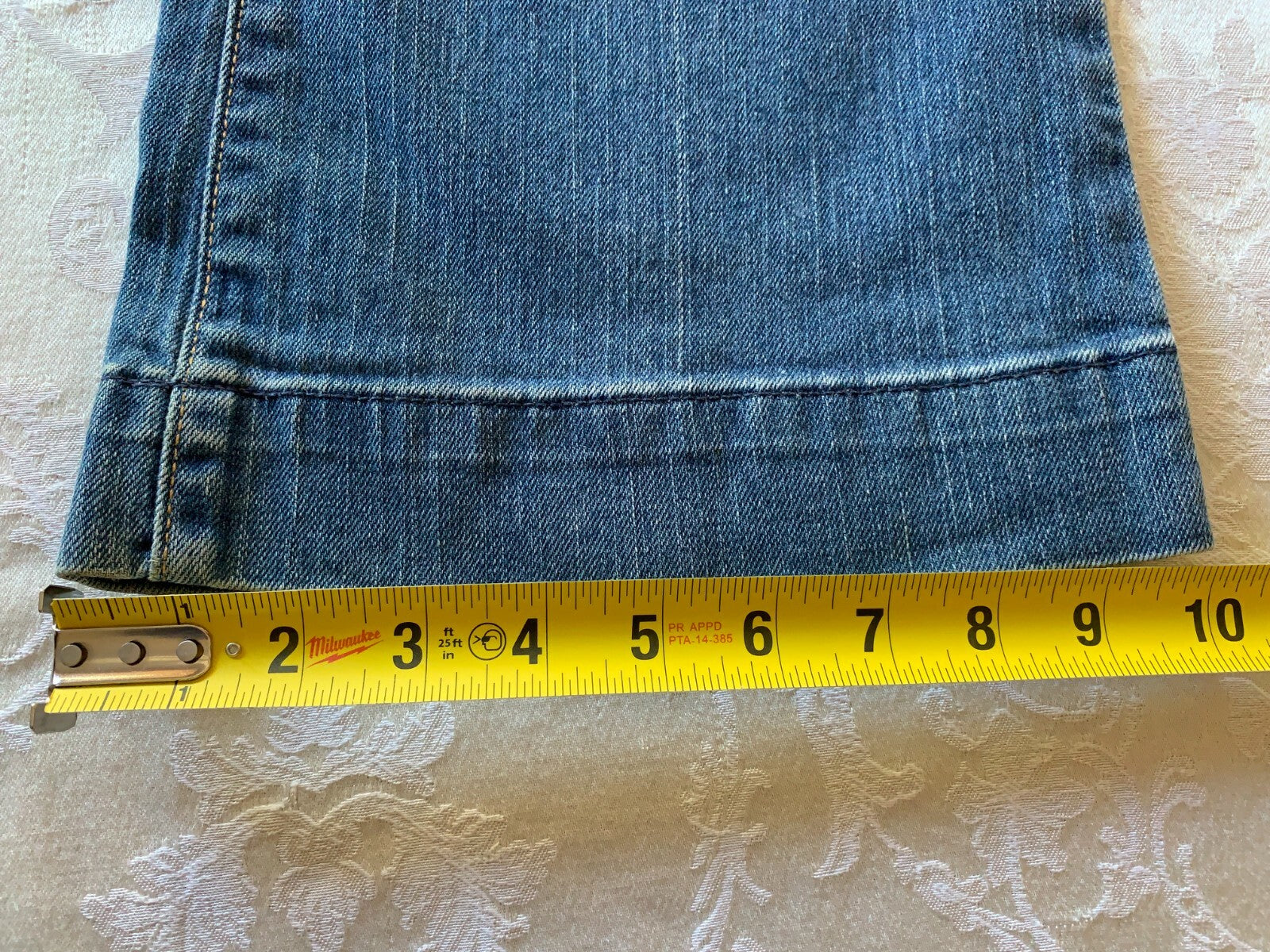 OLD NAVY Low Waist Boot Cut Low Waist Jeans7