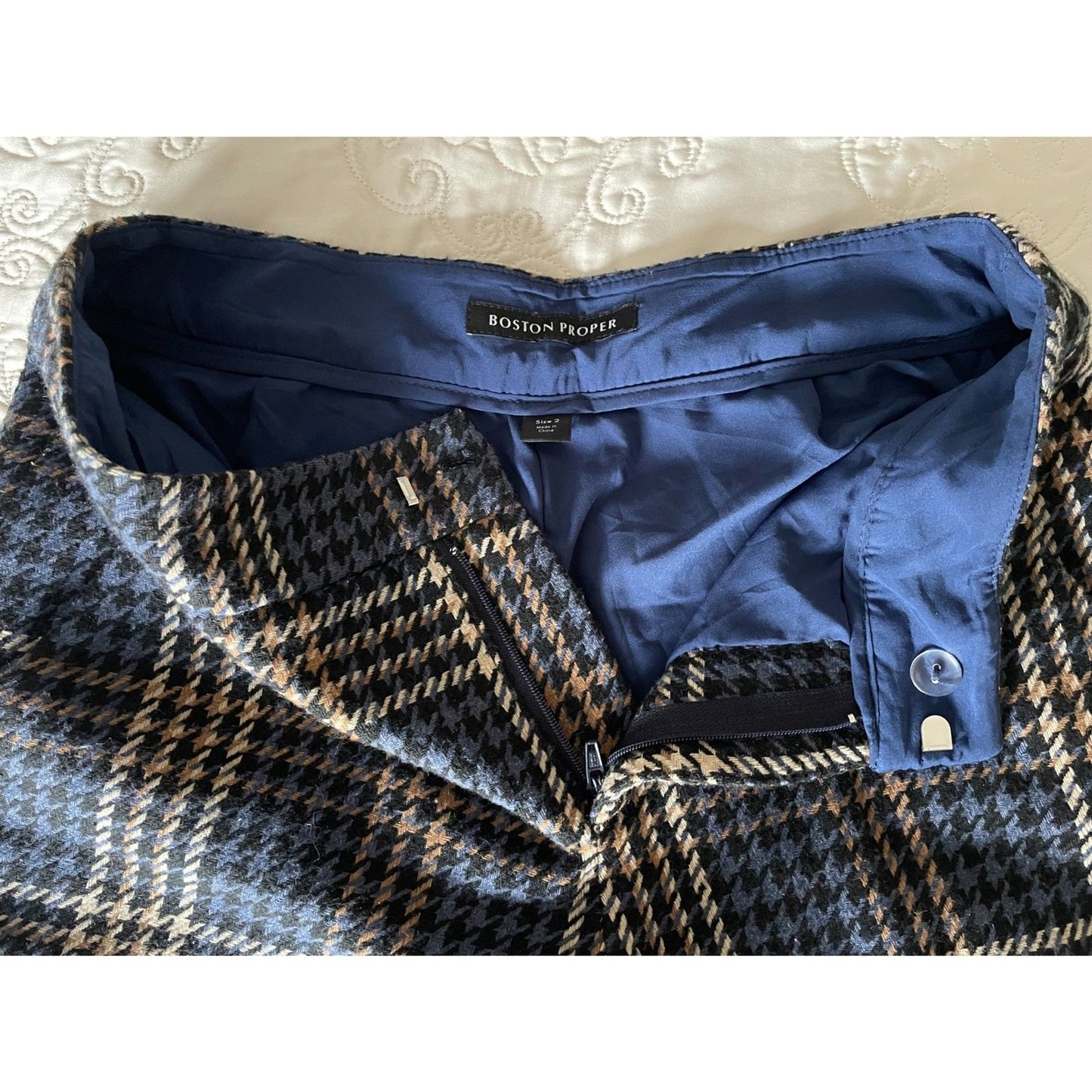 BOSTON PROPER NWOT Navy Multi Plaid Trouser Pants, Size 26