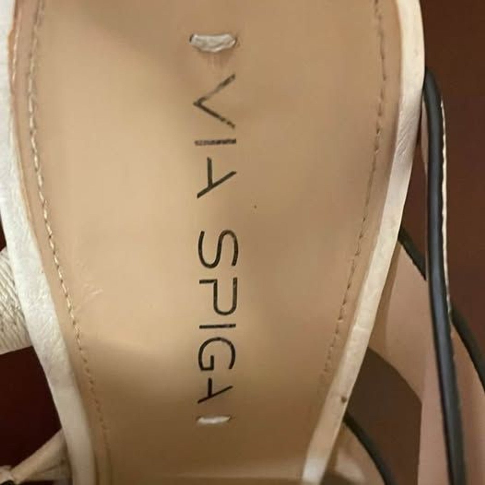 Via Spiga winter white leather open toe strap shoes, Size 82