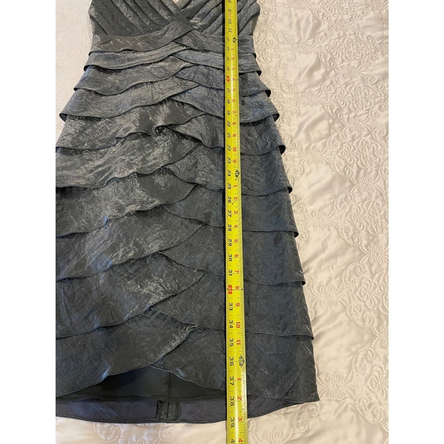 CACHE NWOT Metallic Silver Shutter Pleat Sheath Dress, Size 29