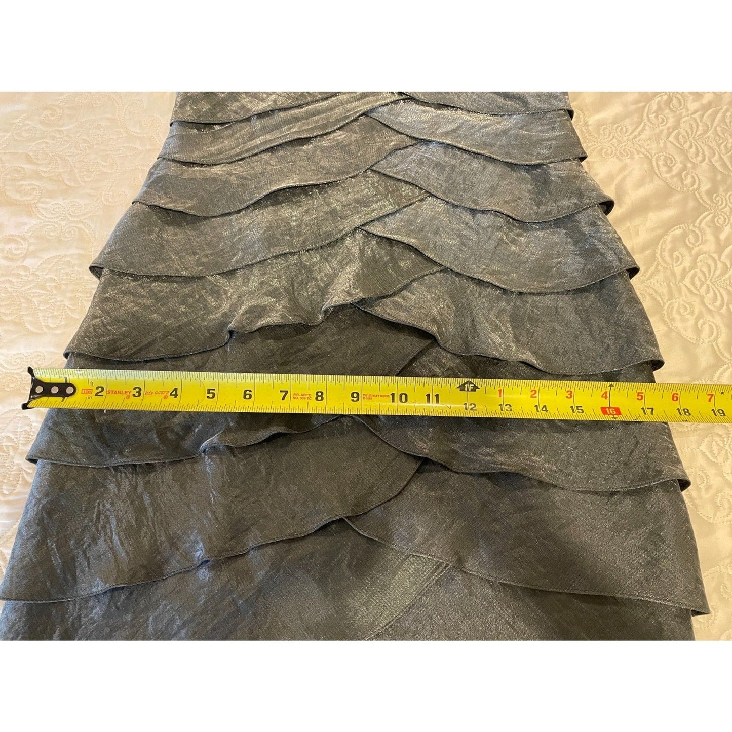 CACHE NWOT Metallic Silver Shutter Pleat Sheath Dress, Size 212
