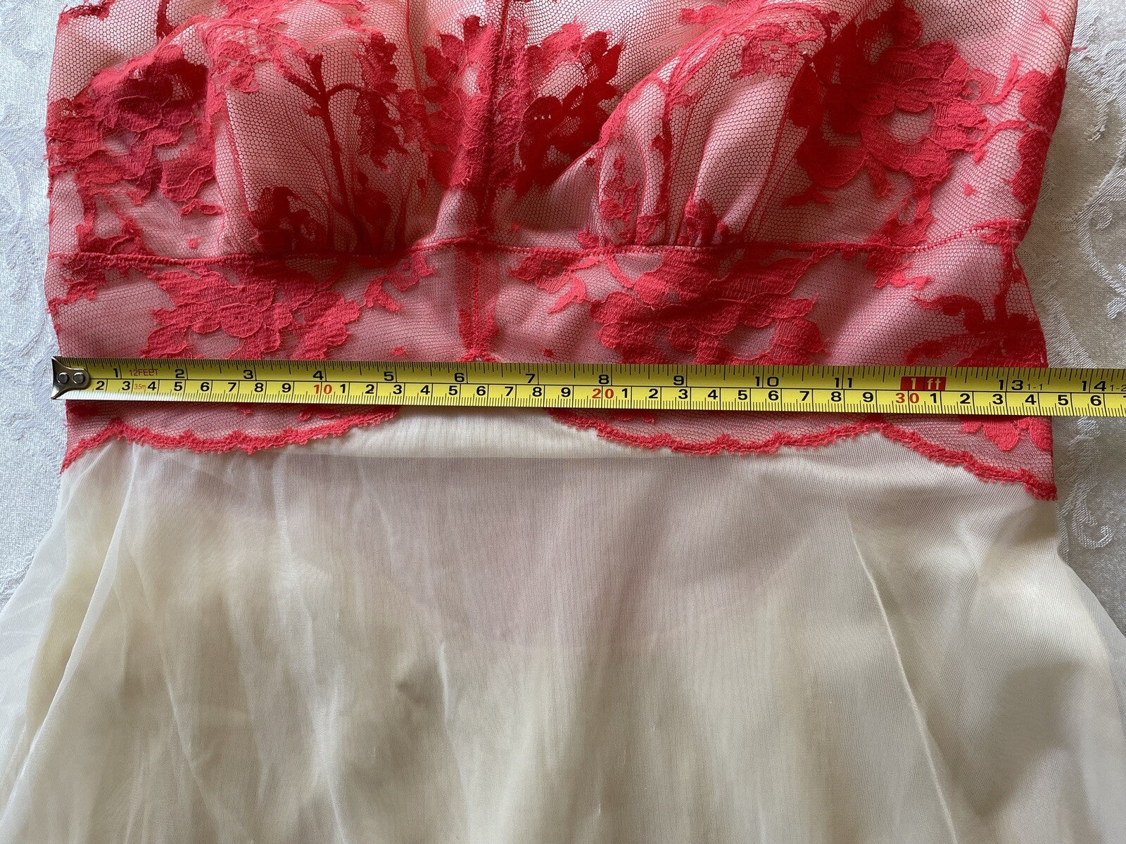 VANITY FAIR Vintage Long Chiffon & Lace Nightgown7