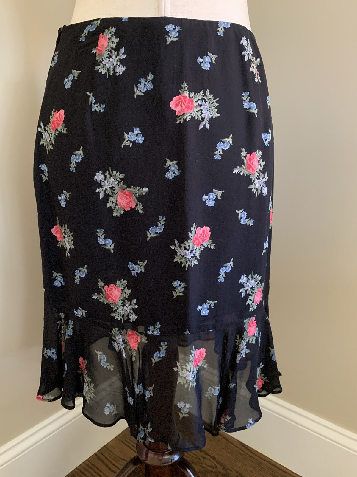 RALPH LAUREN Black & Floral Ruffle Skirt, Size 24