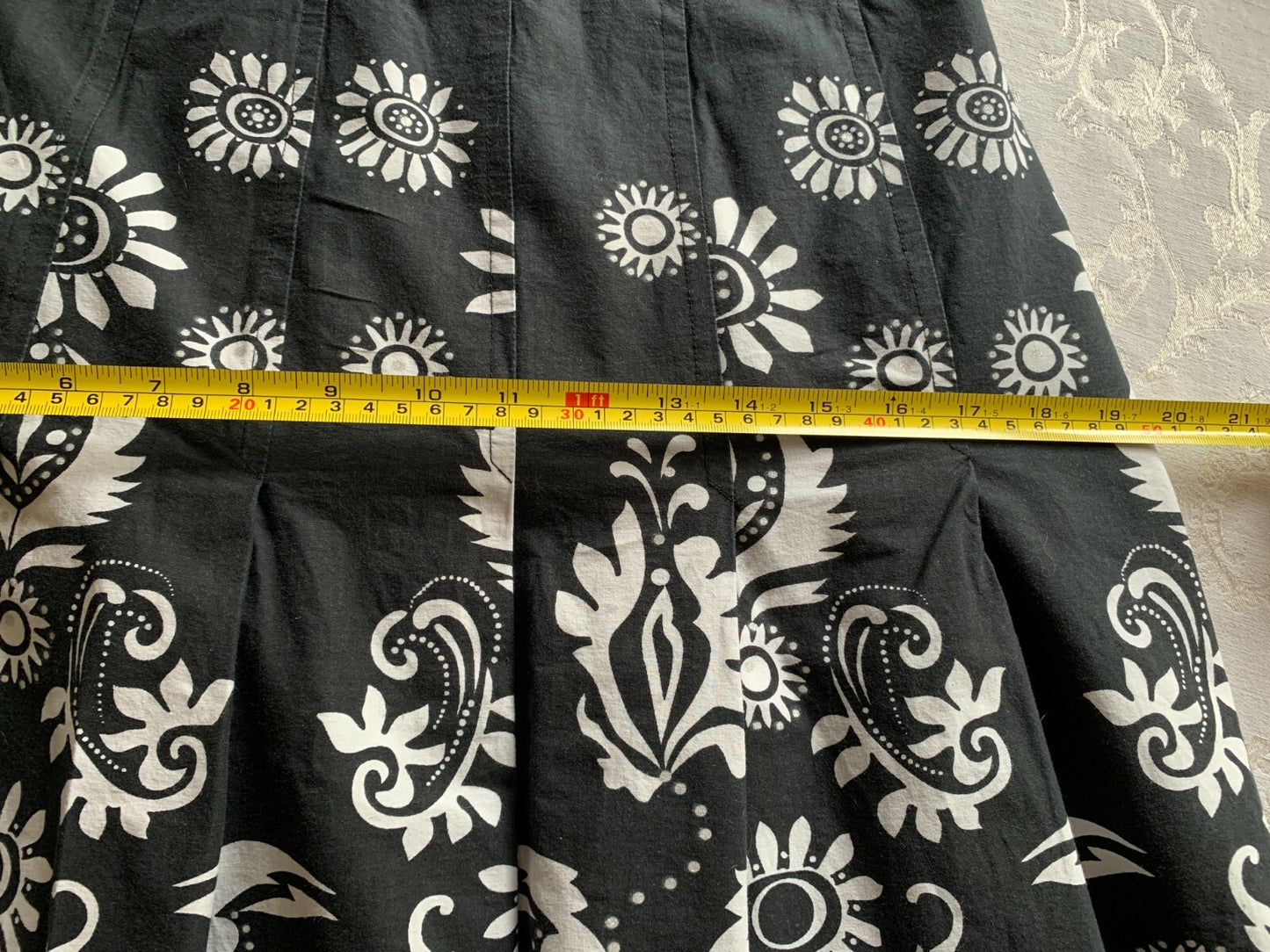 TRIBAL Black & White Cotton Pleated Skirt7
