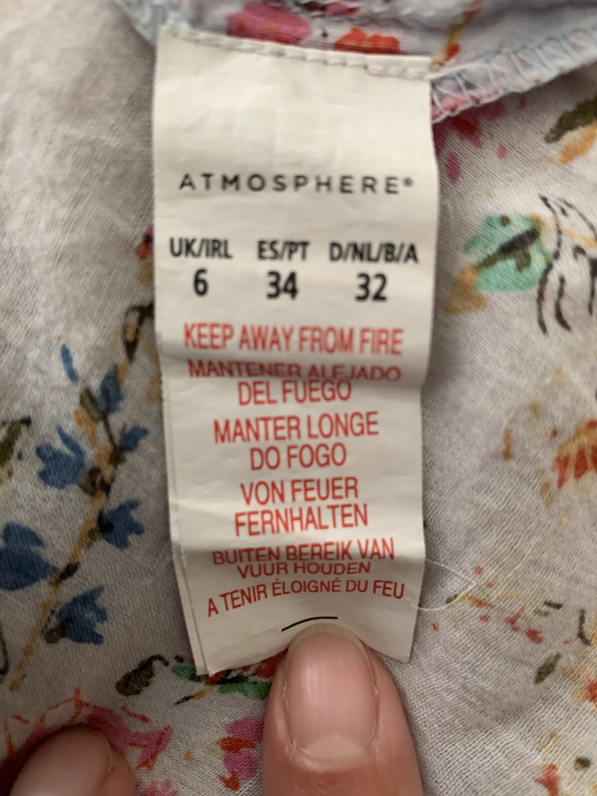 ATMOSPHERE Adorable Floral Long Sleeve Light Weight Shirt, Size Small7