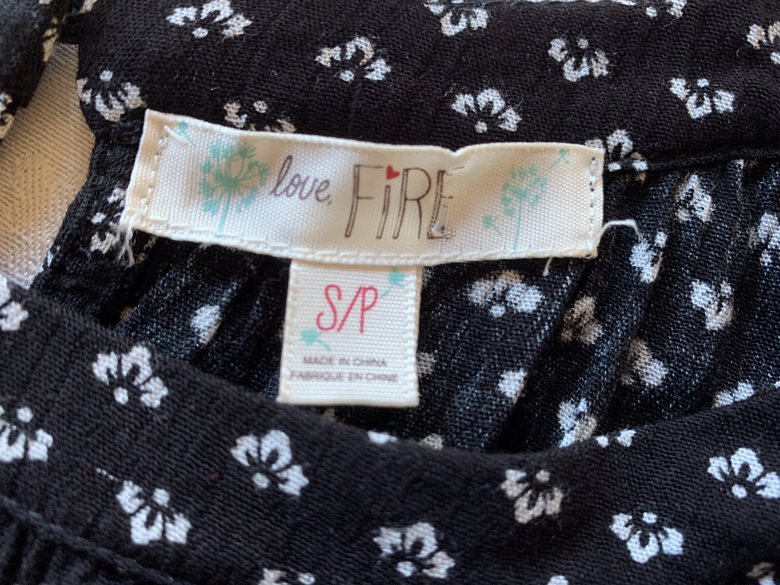 LOVE, FIRE Long Sleeve Cold Shoulder Black/White and Floral Top, Size PS3