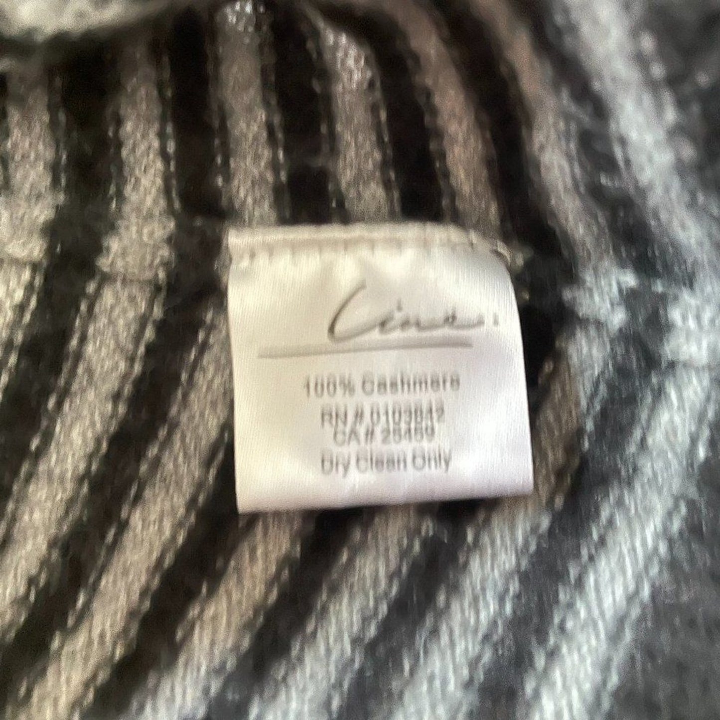 LINE KNITWEAR INTERNATIONAL 100% Cashmere Crew Neck Sweater, XS4