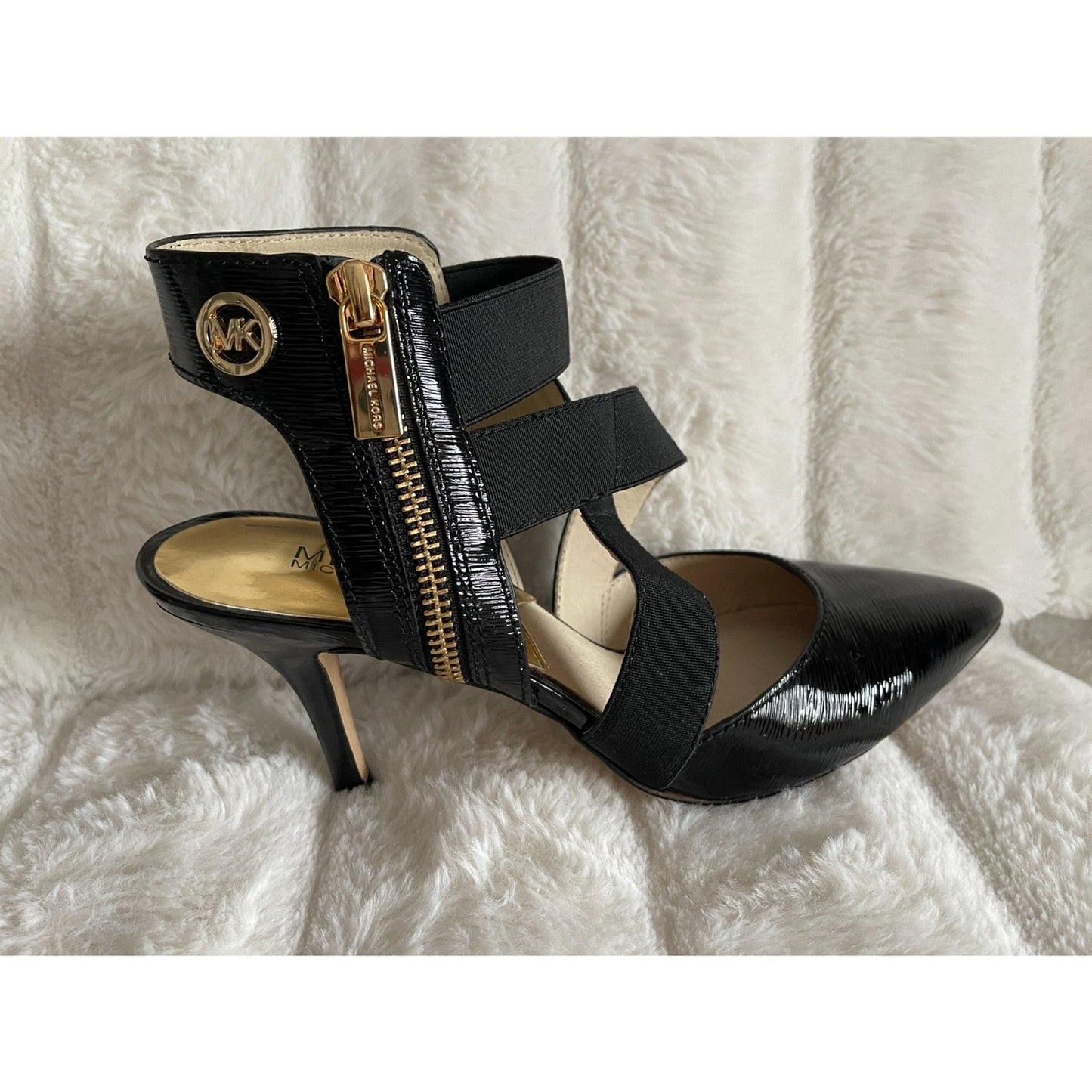MICHAEL KORS Black Patent Leather Meadow Strappy Pointed-Toe Pump 3" Heels1