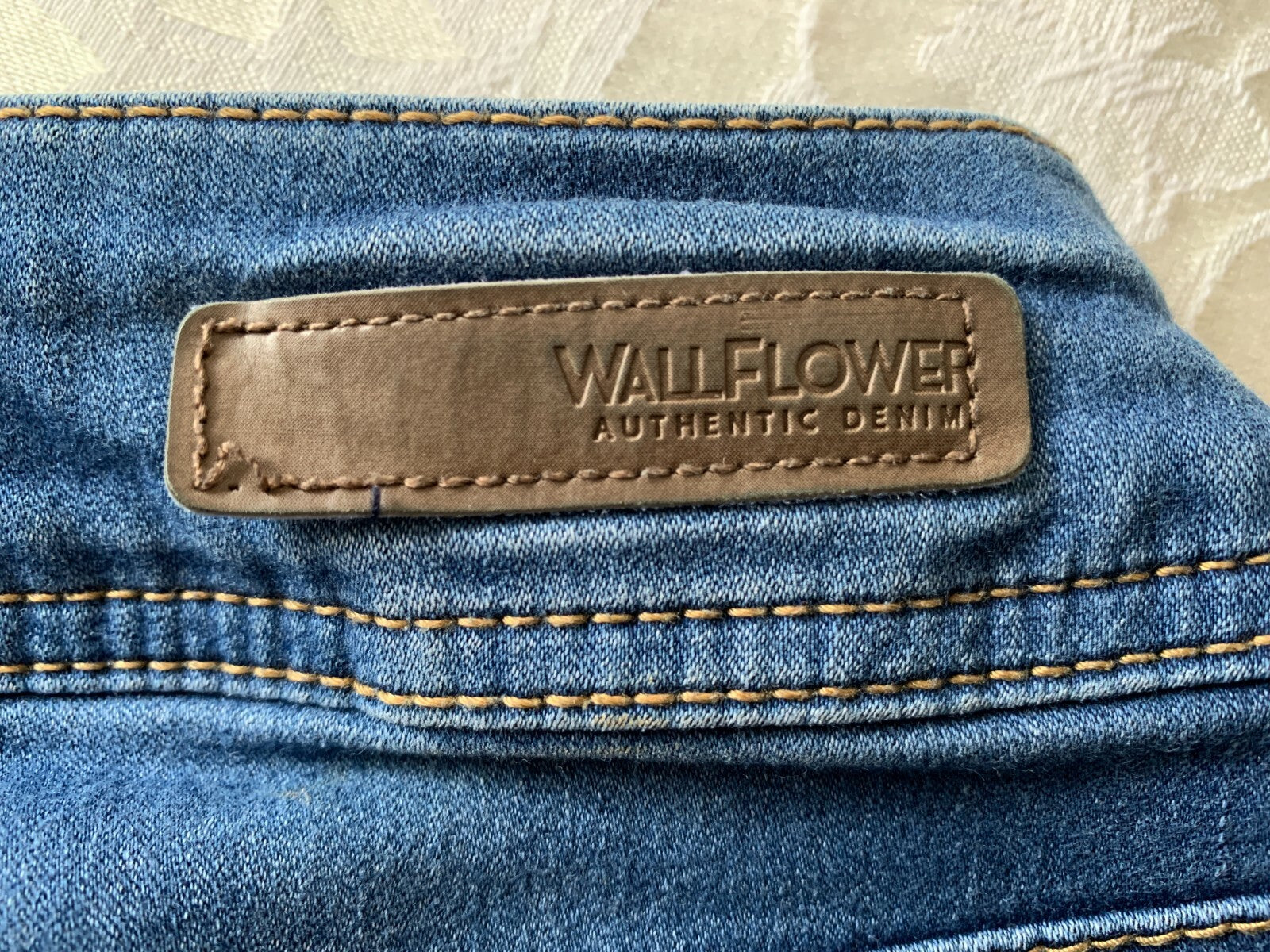 WALLFLOWER Skinny Blue Jeans, Size 07
