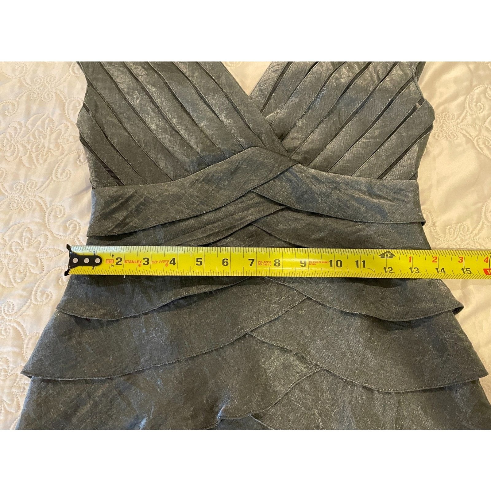 CACHE NWOT Metallic Silver Shutter Pleat Sheath Dress, Size 211