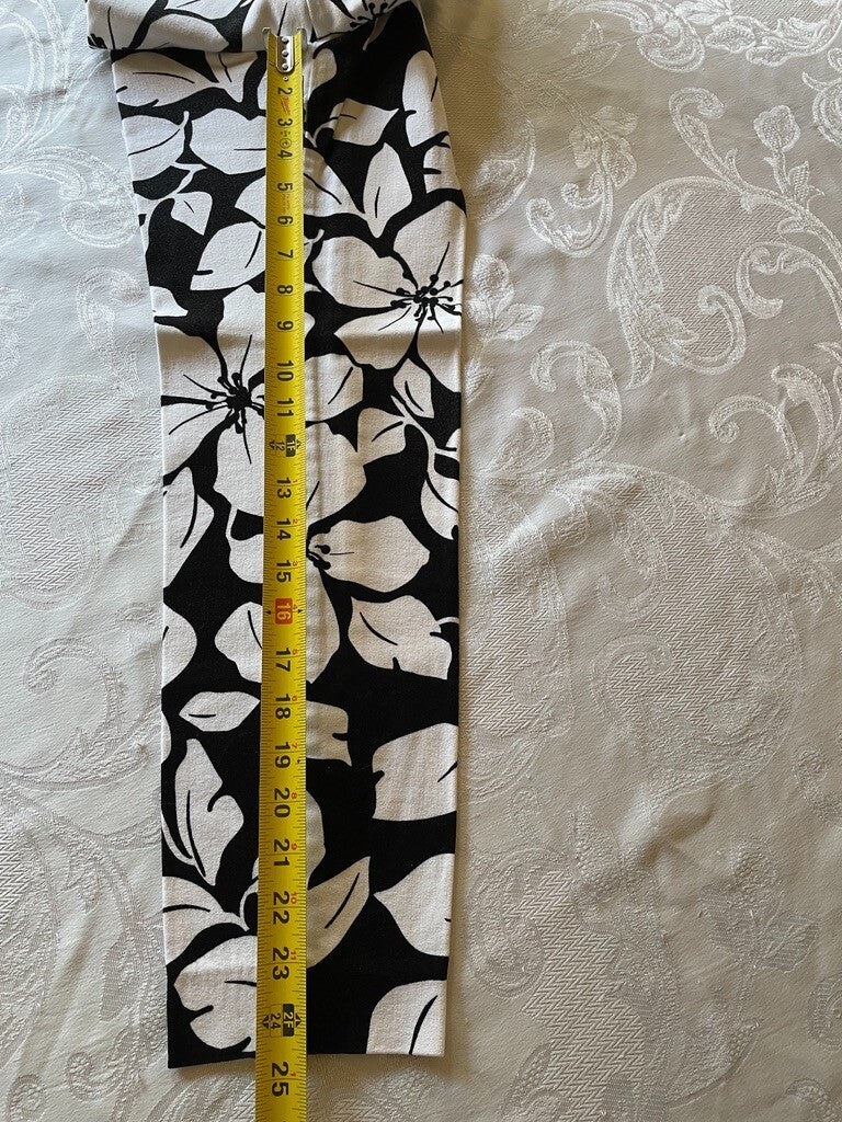 OLD NAVY Diva Bold Black and White Foral Print Cotton Pants, Size 68