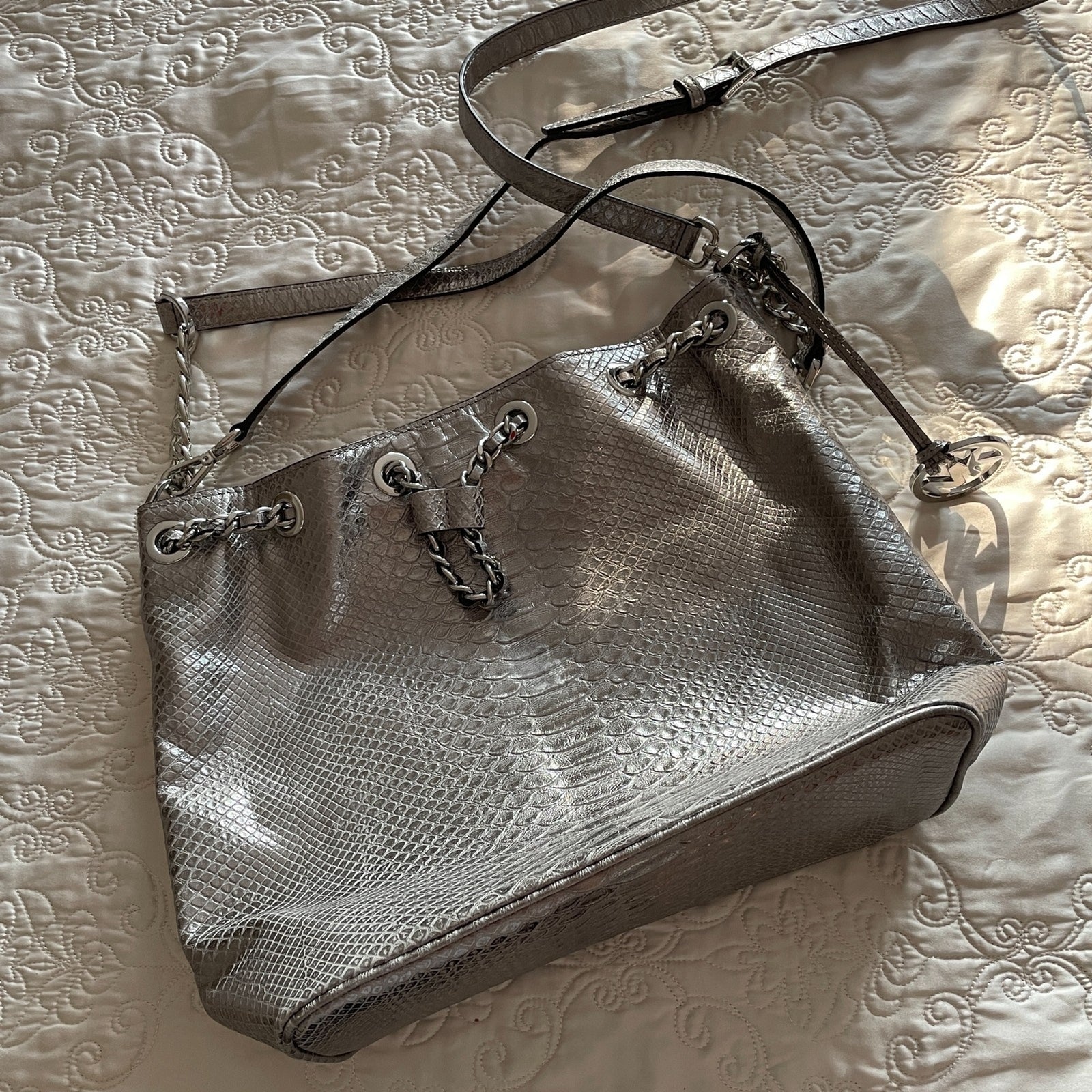 MICHAEL KORS Frankie Metallic Leather Crocodile-embossed Large Shoulder Bag0