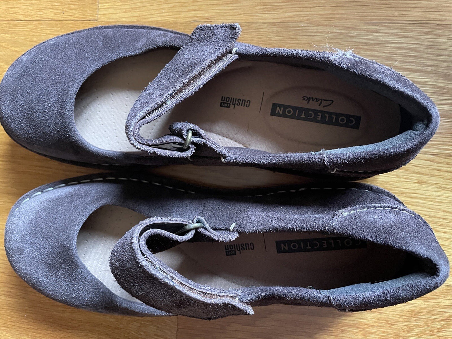 CLARKS Collection Soft Cushion Brown Suede Shoes, Size 7.53