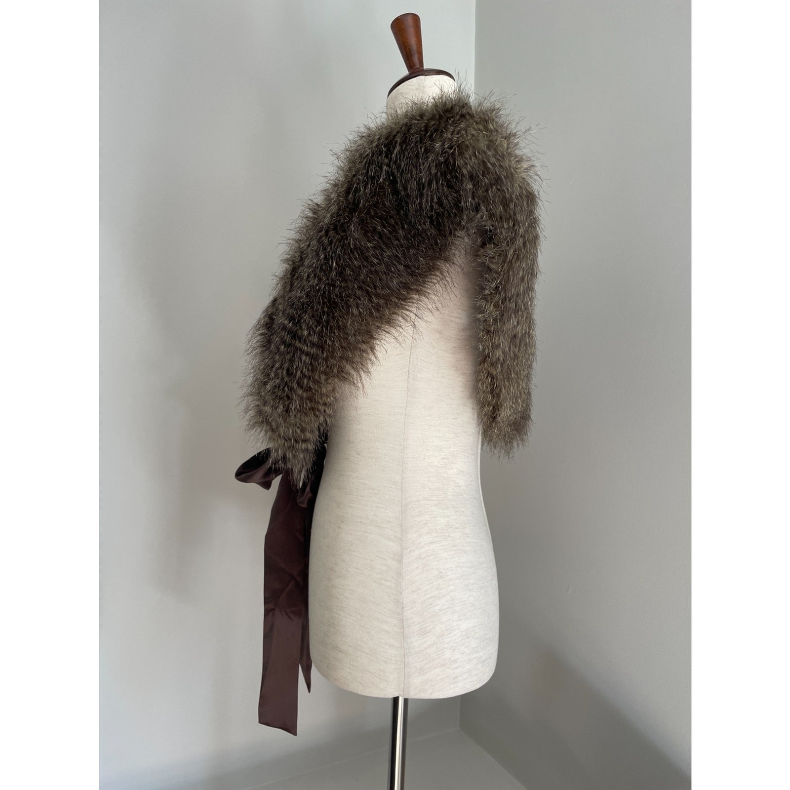 RANDOLPH DUKE Faux Fur Removable Stole Collar, Brown & Cream1