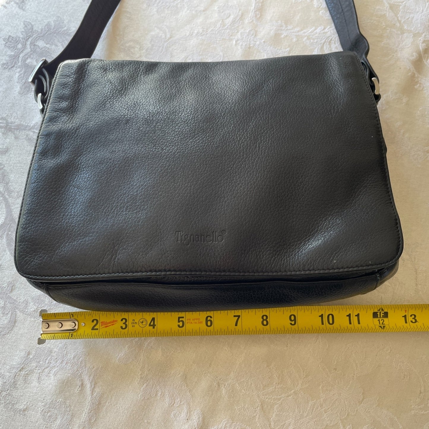 TIGNANELLO Black Genuine Leather Crossbody Bag with Flap Over 10
