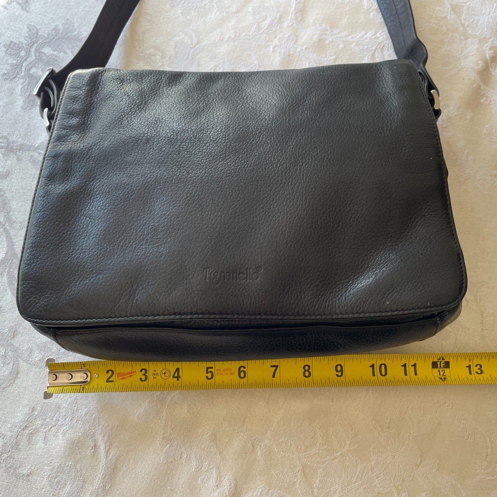 TIGNANELLO Black Genuine Leather Crossbody Bag with Flap Over 10