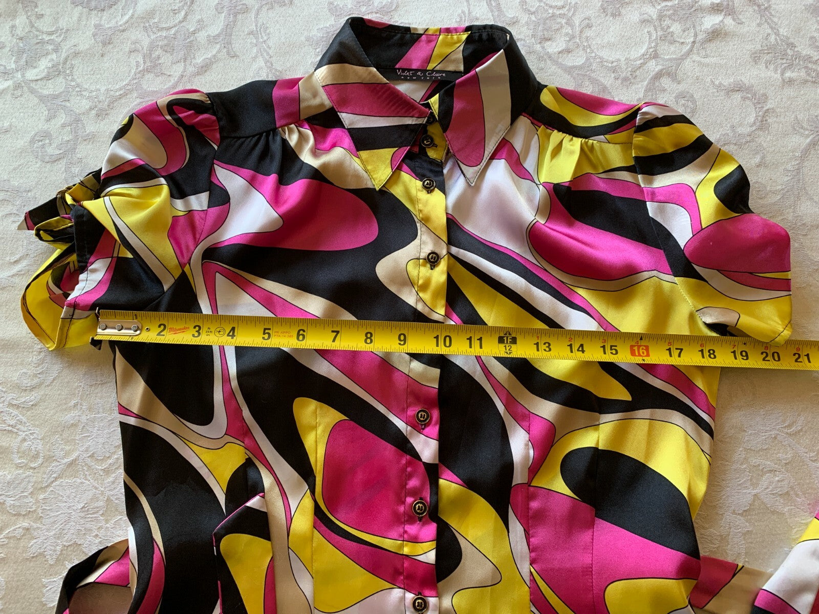 VIOLET & CLAIRE Multi-Color Short Sleeve Button Down Blouse8