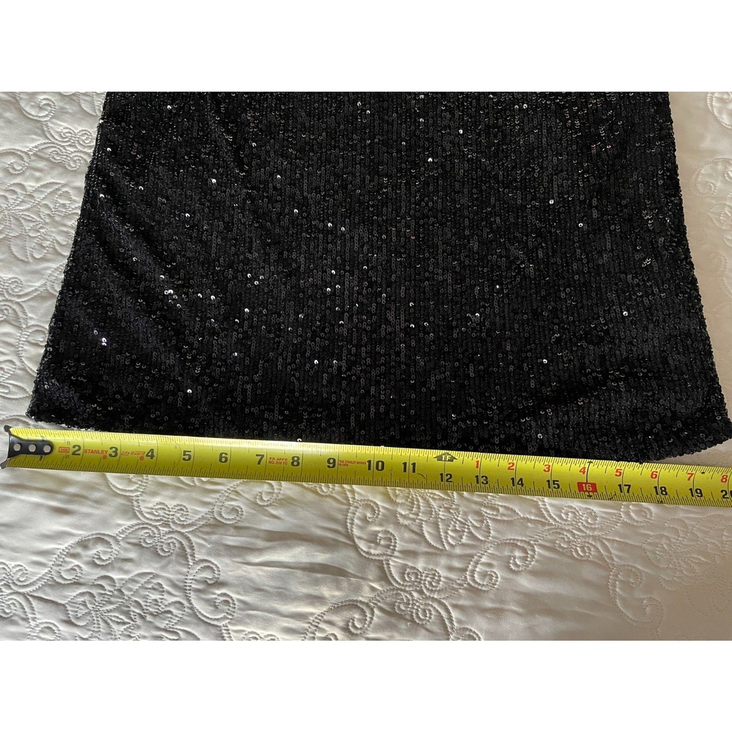 CABLE & GAUGE New Black Sequin Sleeveless Turtleneck Halter Top, Size Small10