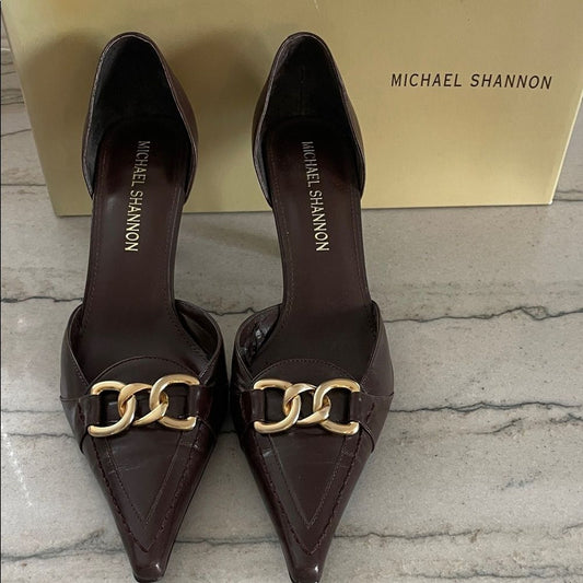 Michael Shannon Chocolate Heels with Gold Accent0