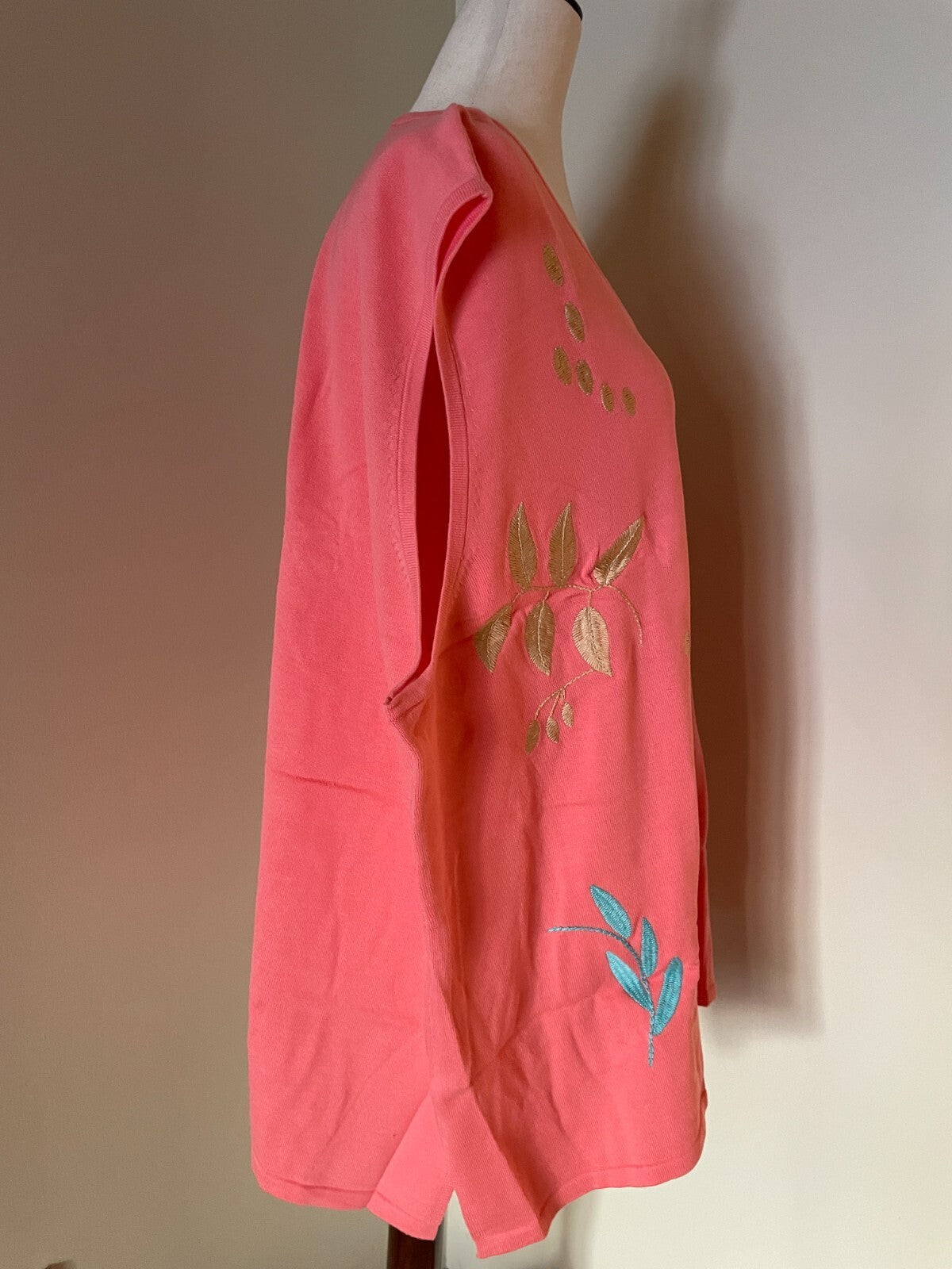 MAGGIE SWEET New 100% Cotton Embroidered Coral Palm Trees Knit Tank, Size 4X1