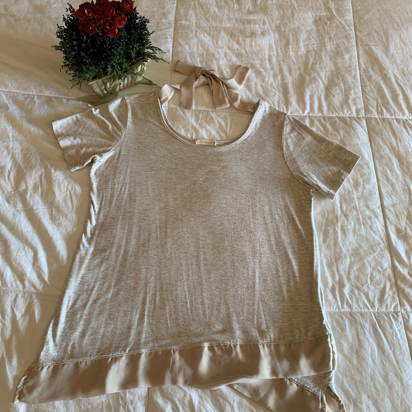 Beige Short Sleeve Top w/Tie on Back Collar1