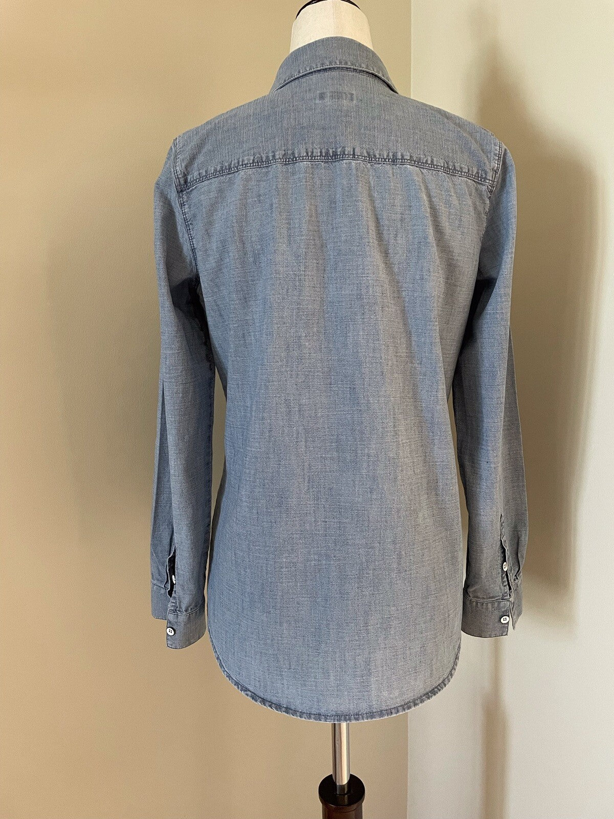 J. Jill Denim 100% Cotton Chambray Blue Button Down Shirt, XS2