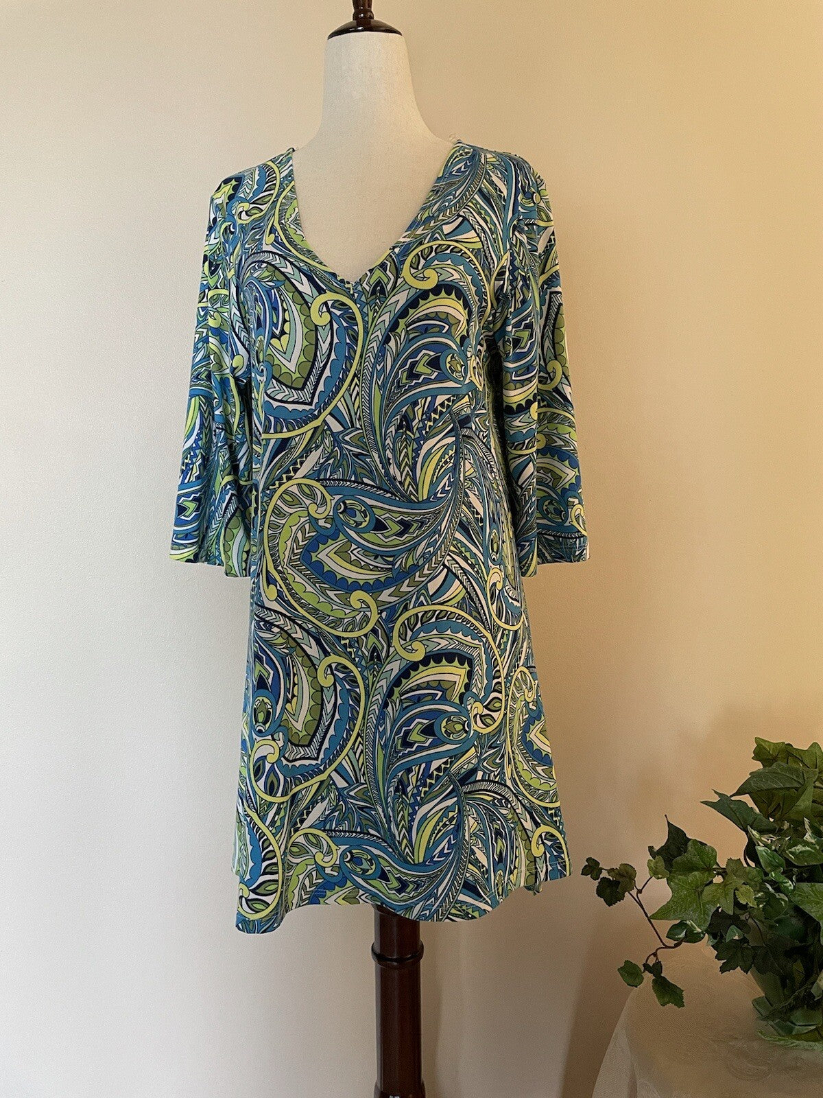 J VALDI Classy Paisley Beach Coverup, Size Small11