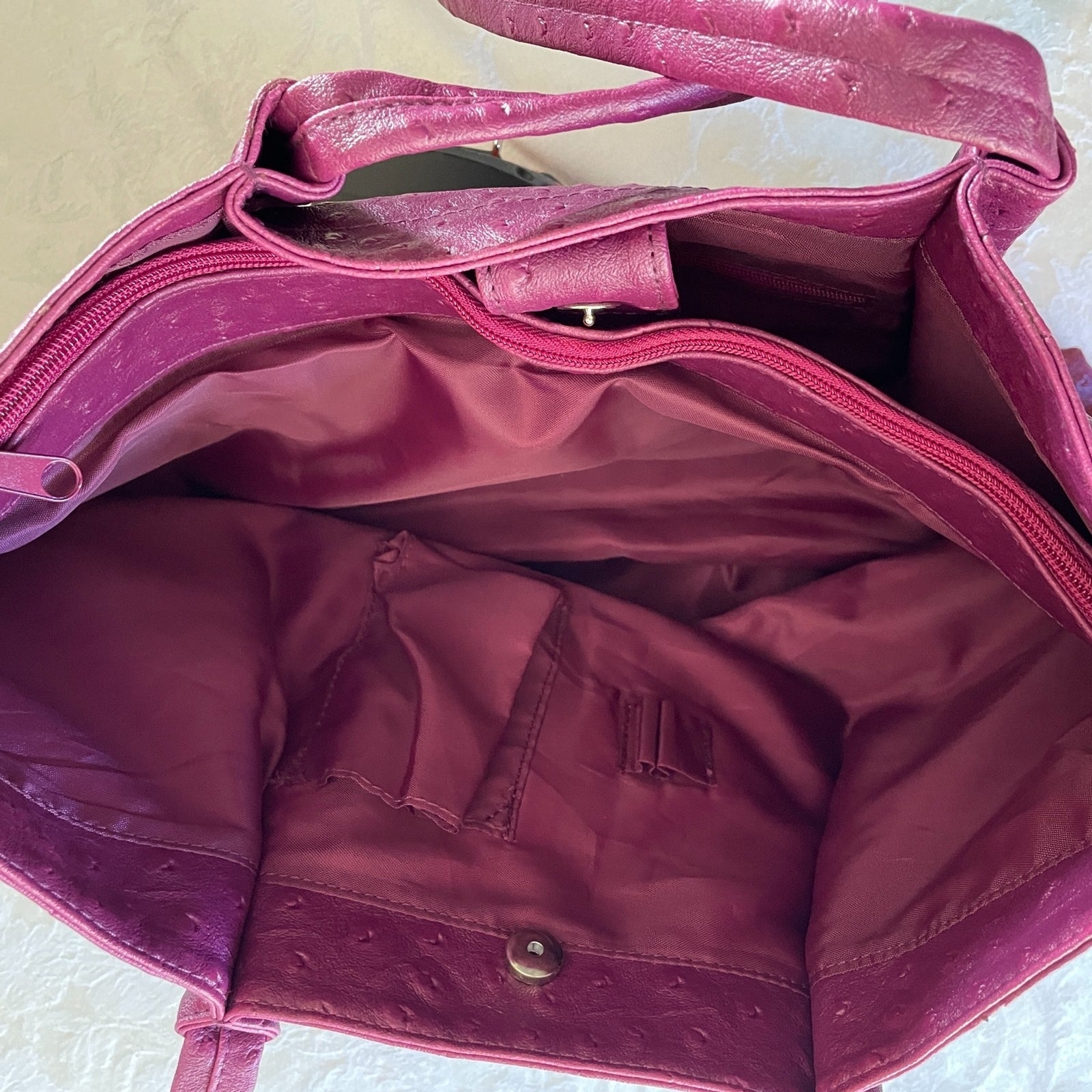 New Raspberry Vinyl Multi-functional Water-Proof Handbag with Accessories1