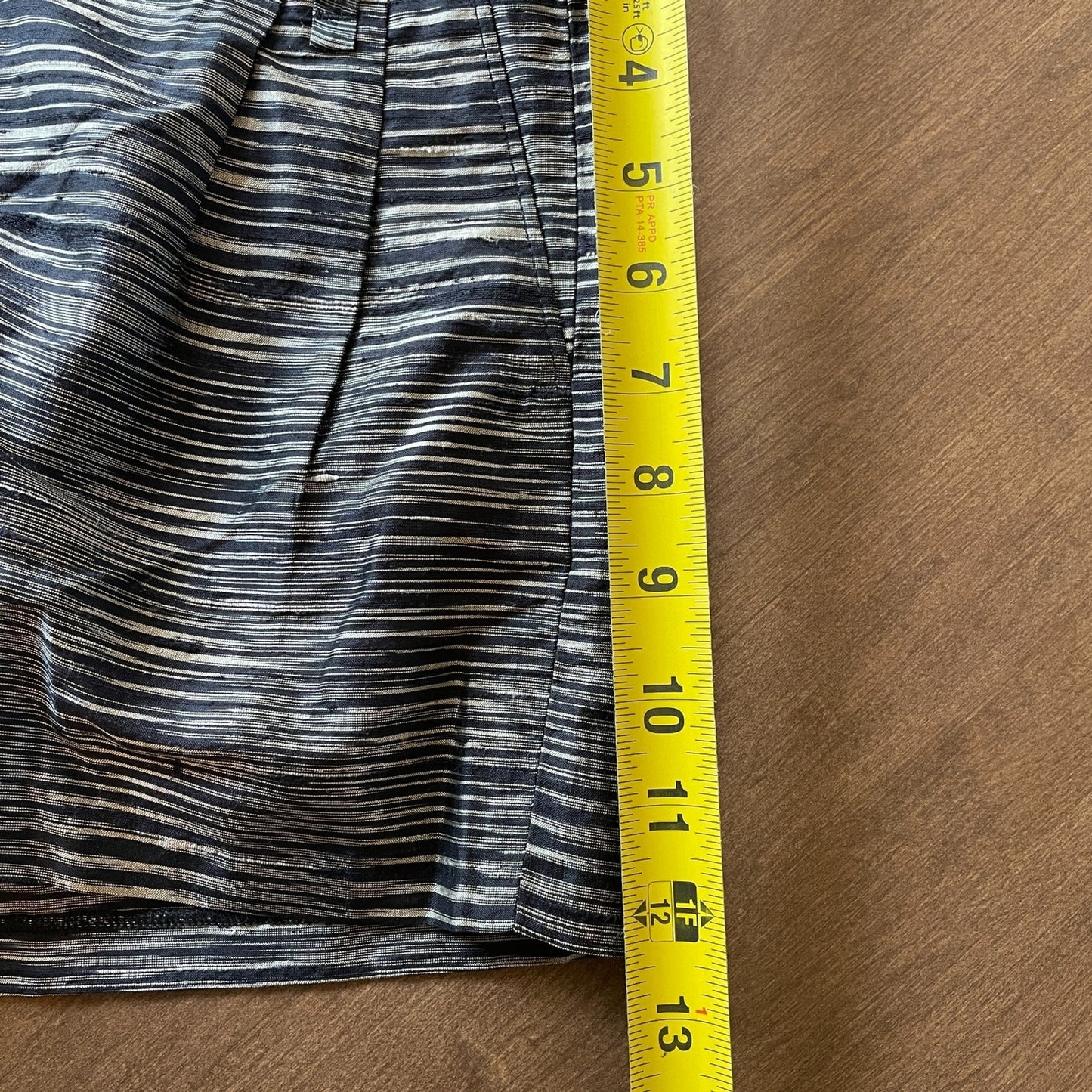 RAG & BONE New Black Gold Metallic % Silk Shorts, Size 1010