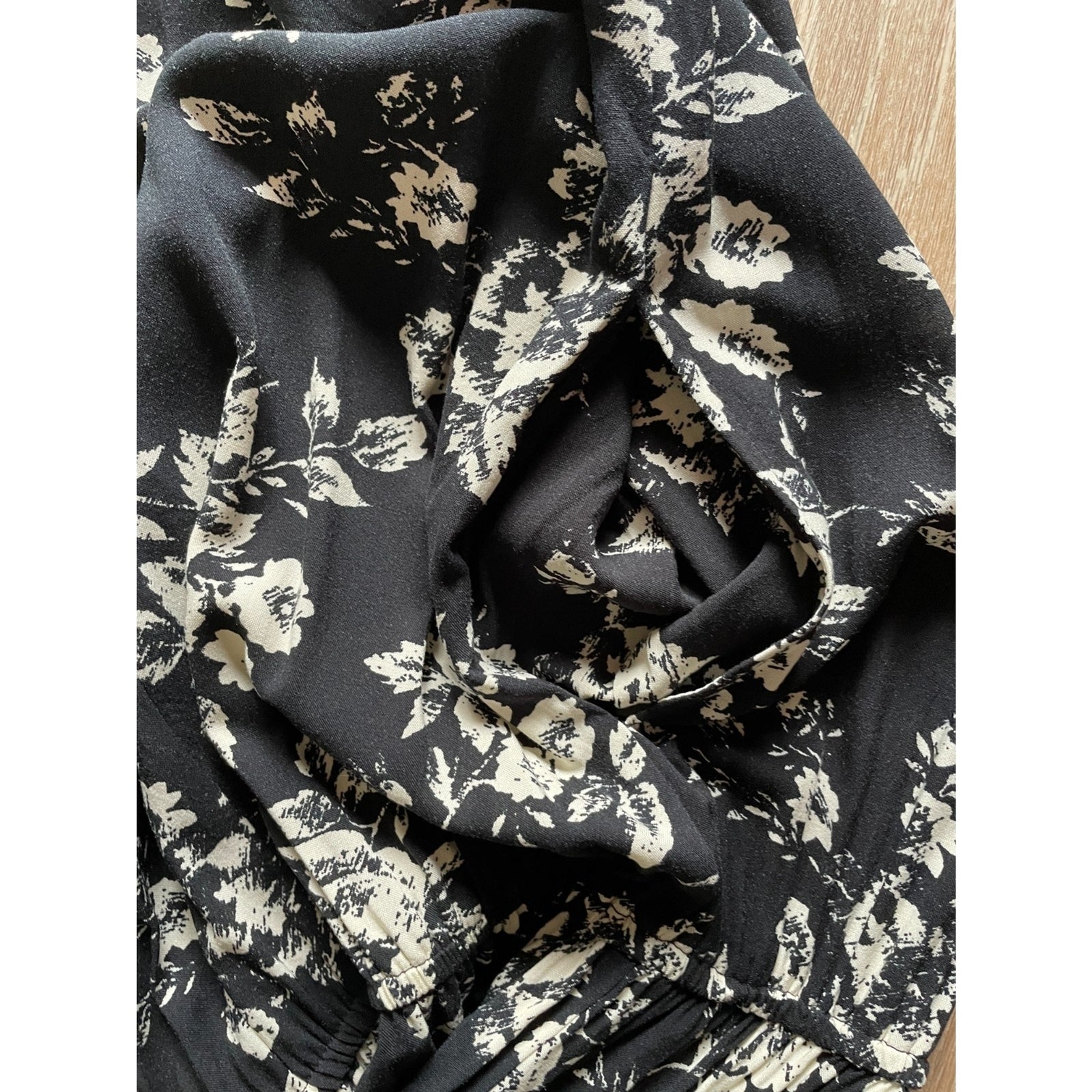 MIMI CHICA Black and White Floral Off-The-Shoulder Jumpsuit, Size XS3