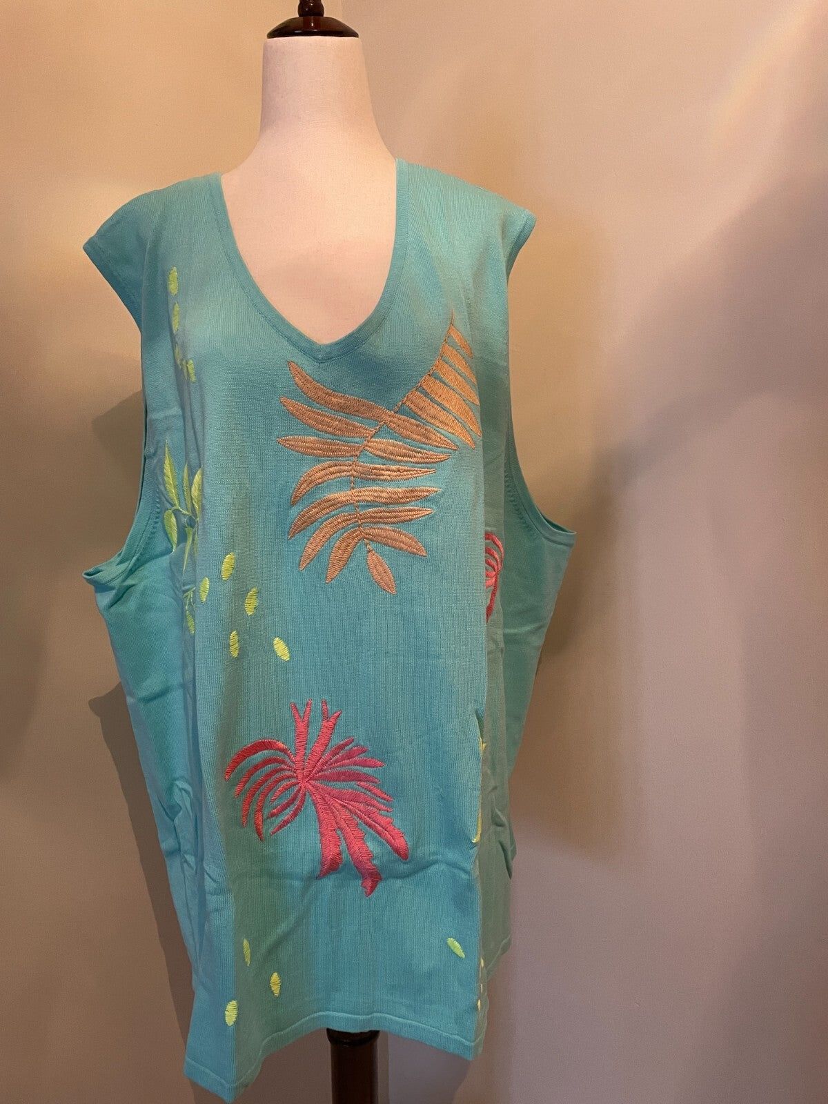 MAGGIE SWEET New 100% Cotton Embroidered Green Palm Trees Knit Tank, Size 4X0