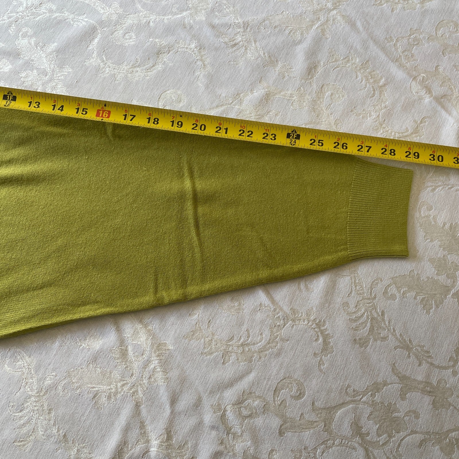 STITCHES IN TIME New Mock Neck Pea Green Sweater, Size 3X10