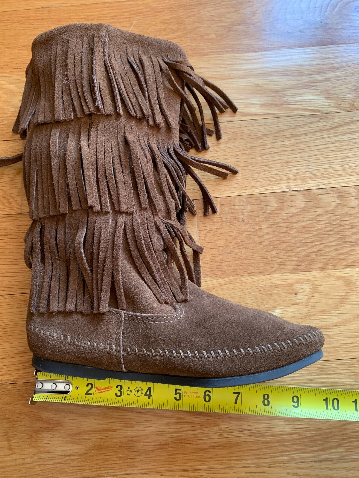 MINNETONKA Brown Suede Three Layer Fringe Boots, Size 710
