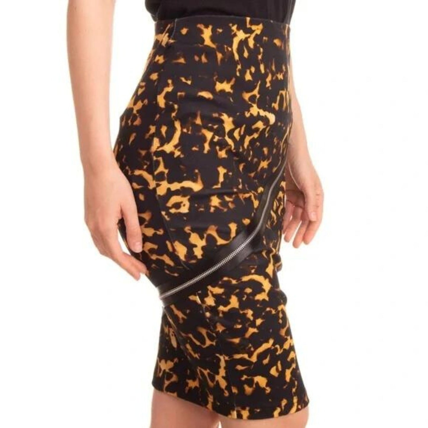 McQ ALEXANDER McQUEEN Stretch Leopard Print Pencil Skirt with Zip Detail, Size M0