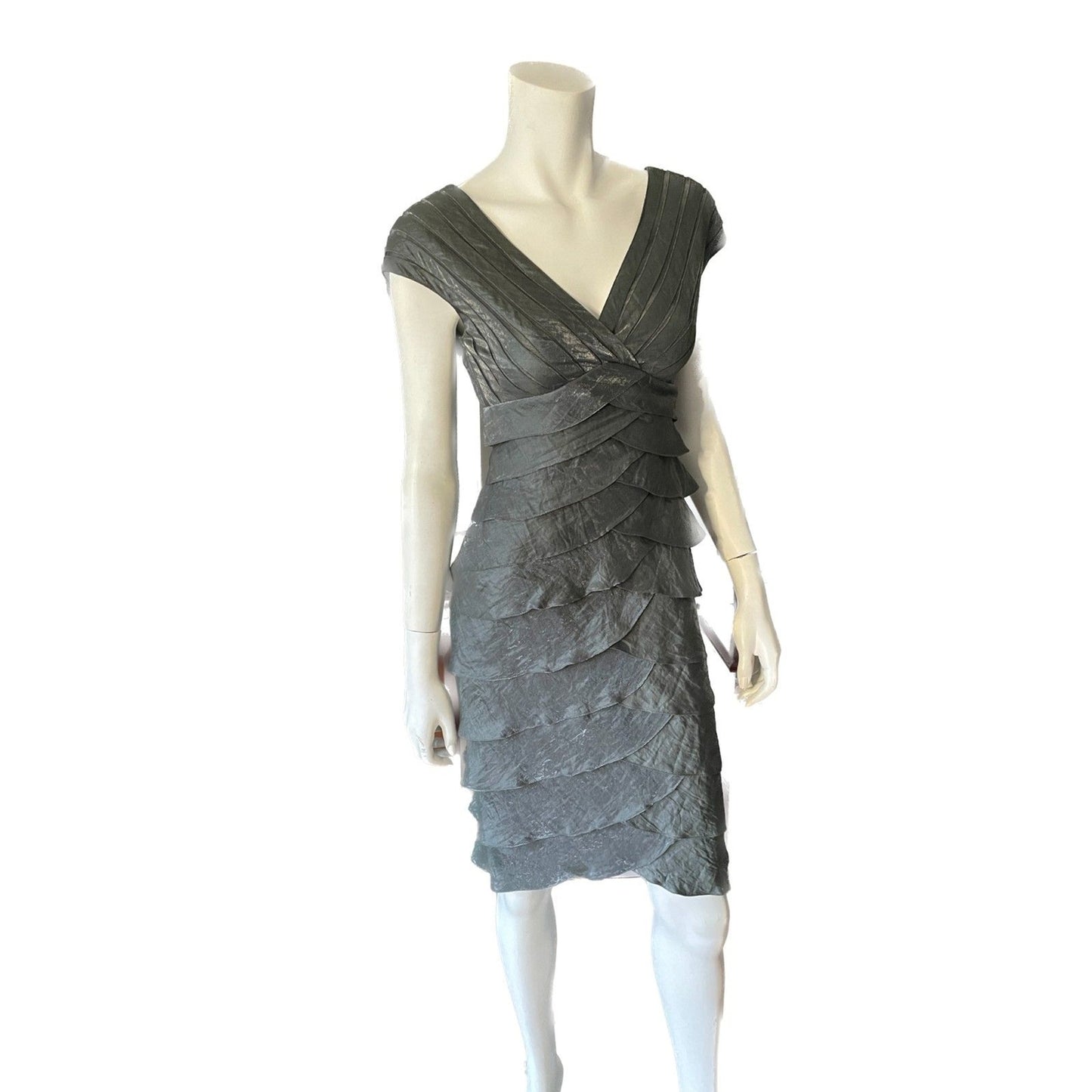 CACHE NWOT Metallic Silver Shutter Pleat Sheath Dress, Size 20