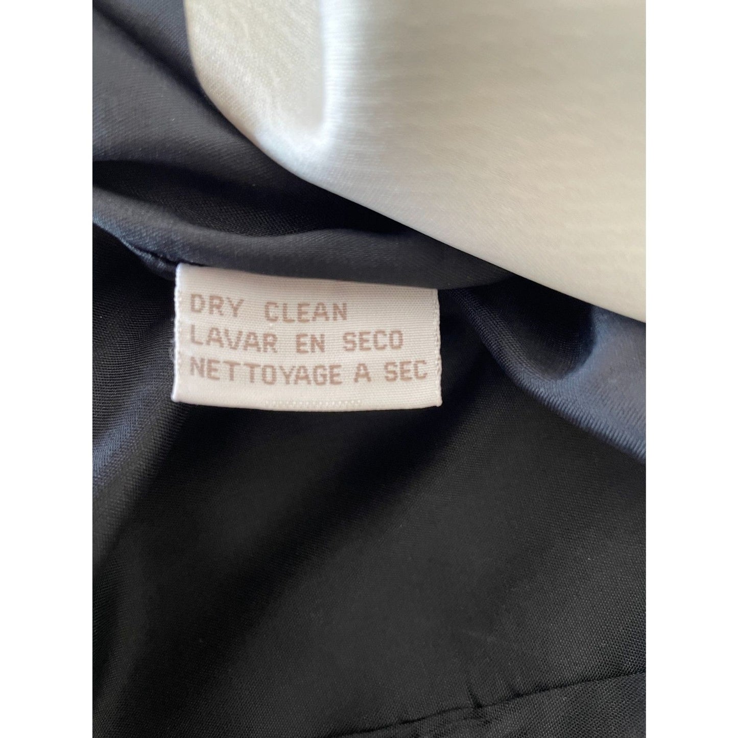 JONES NEW YORK Black Tuxedo Wrap-Around Long Sleeve Dress w/Ivory Lapel, Sz 4P2